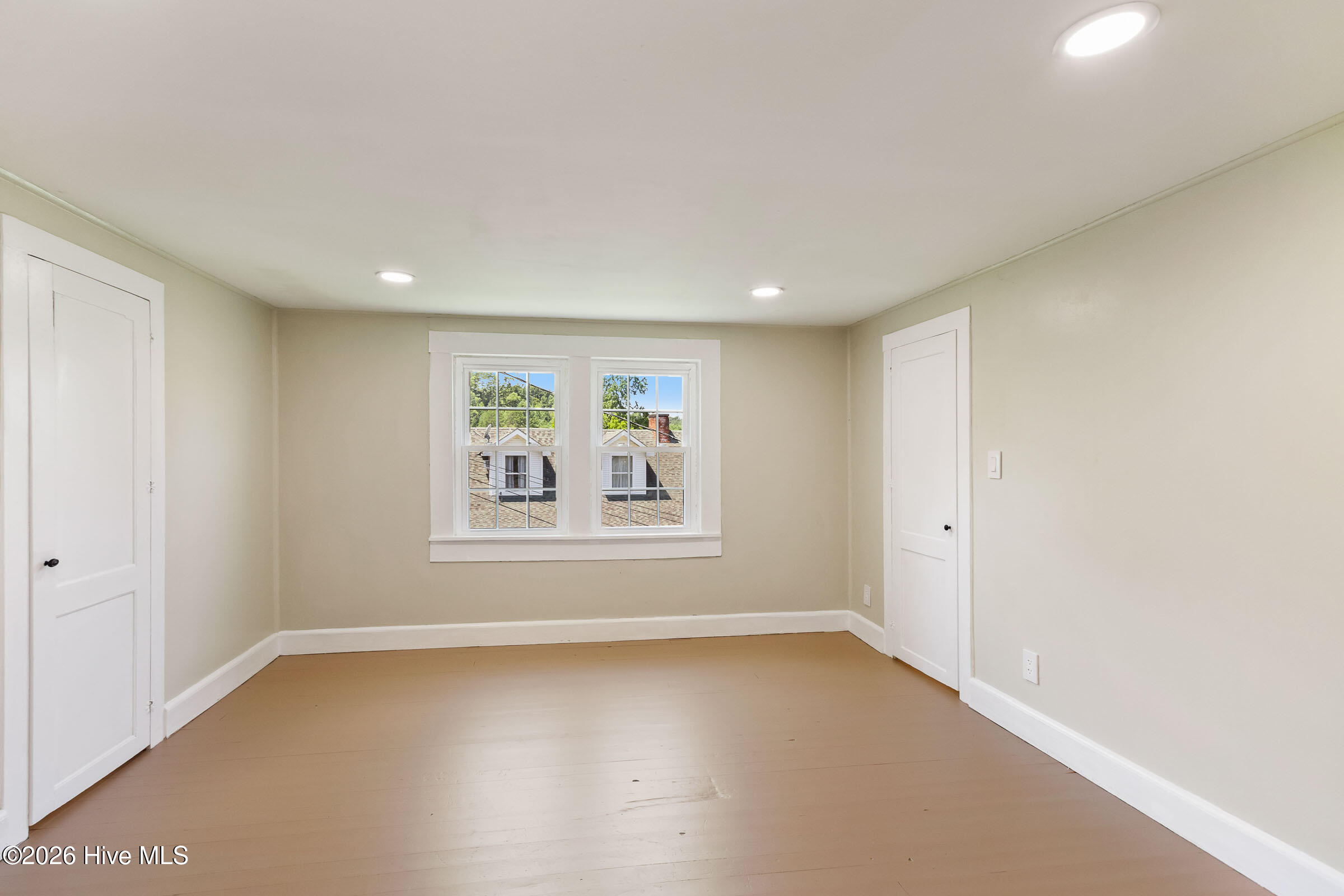 main property photo 60