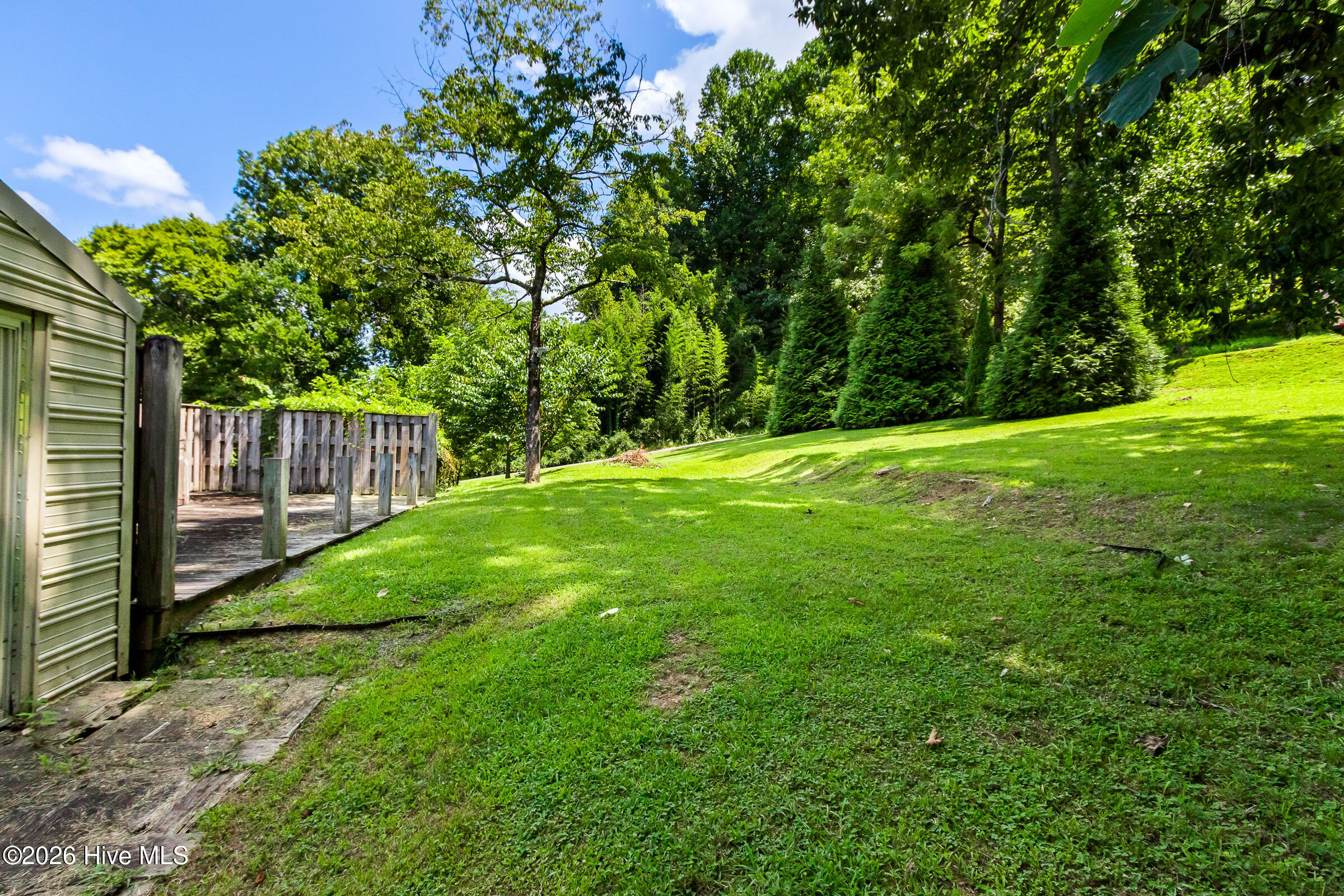 main property photo 75