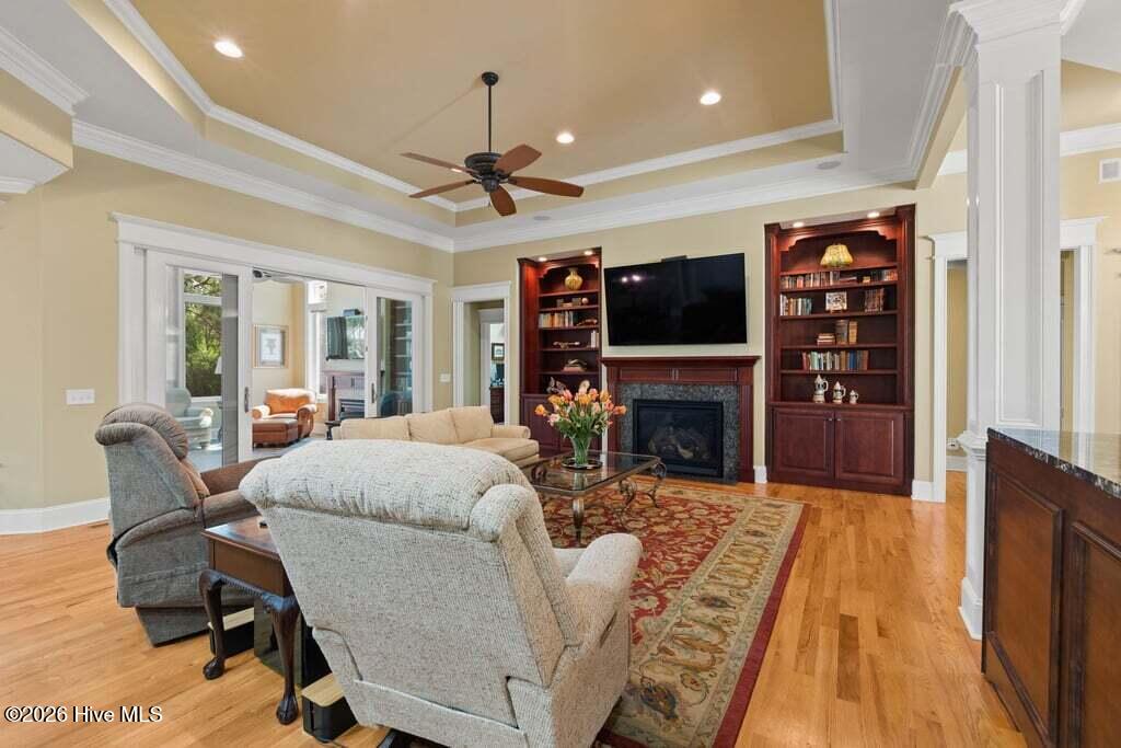 main property photo 17