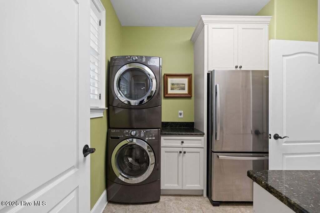 main property photo 64