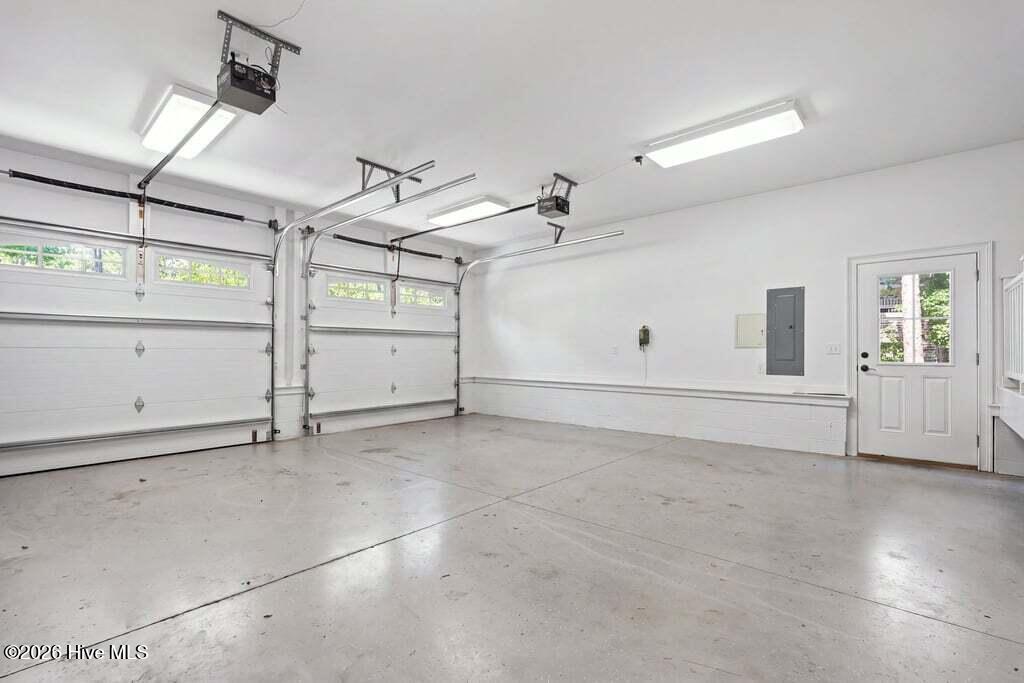 main property photo 66