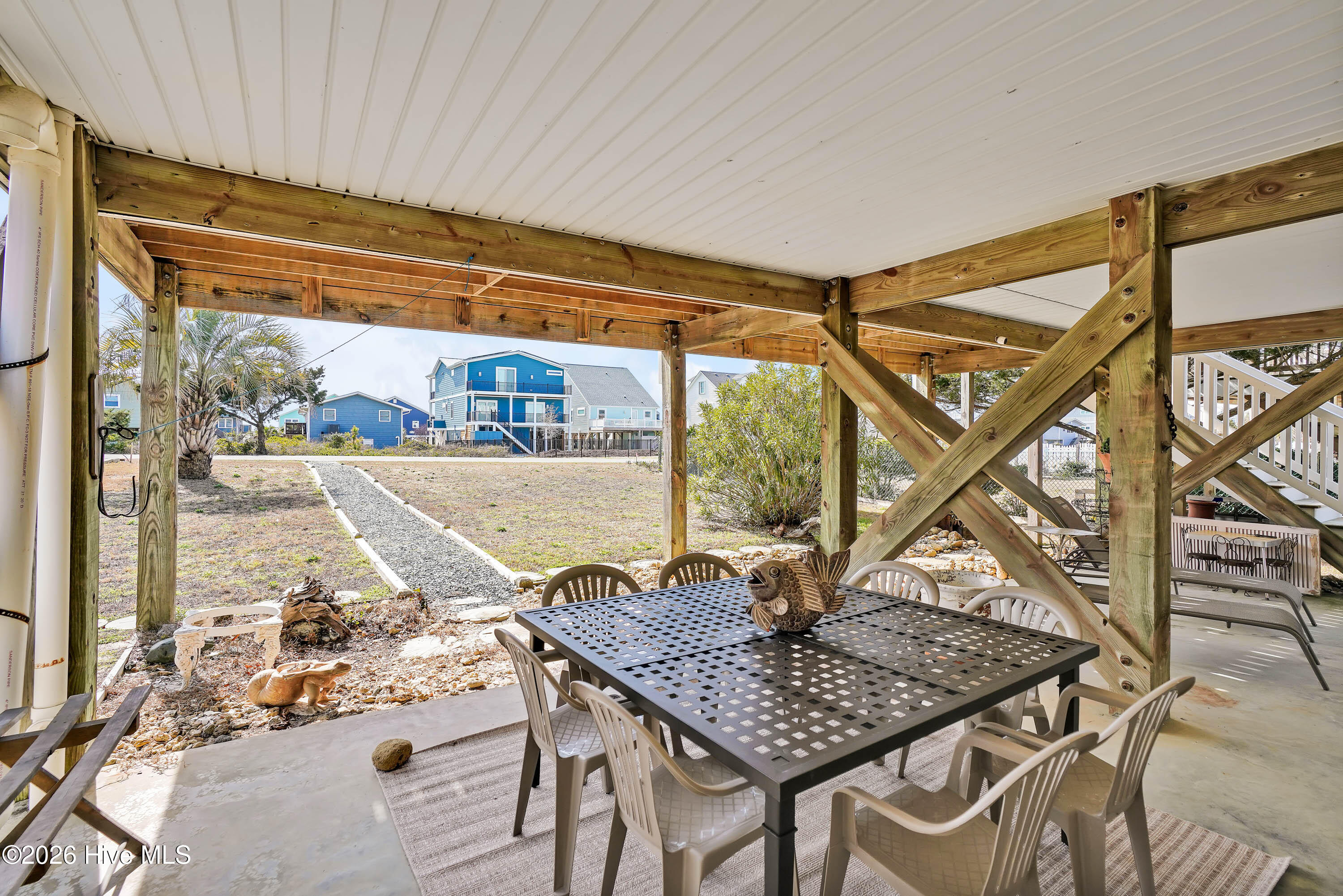 main property photo 42