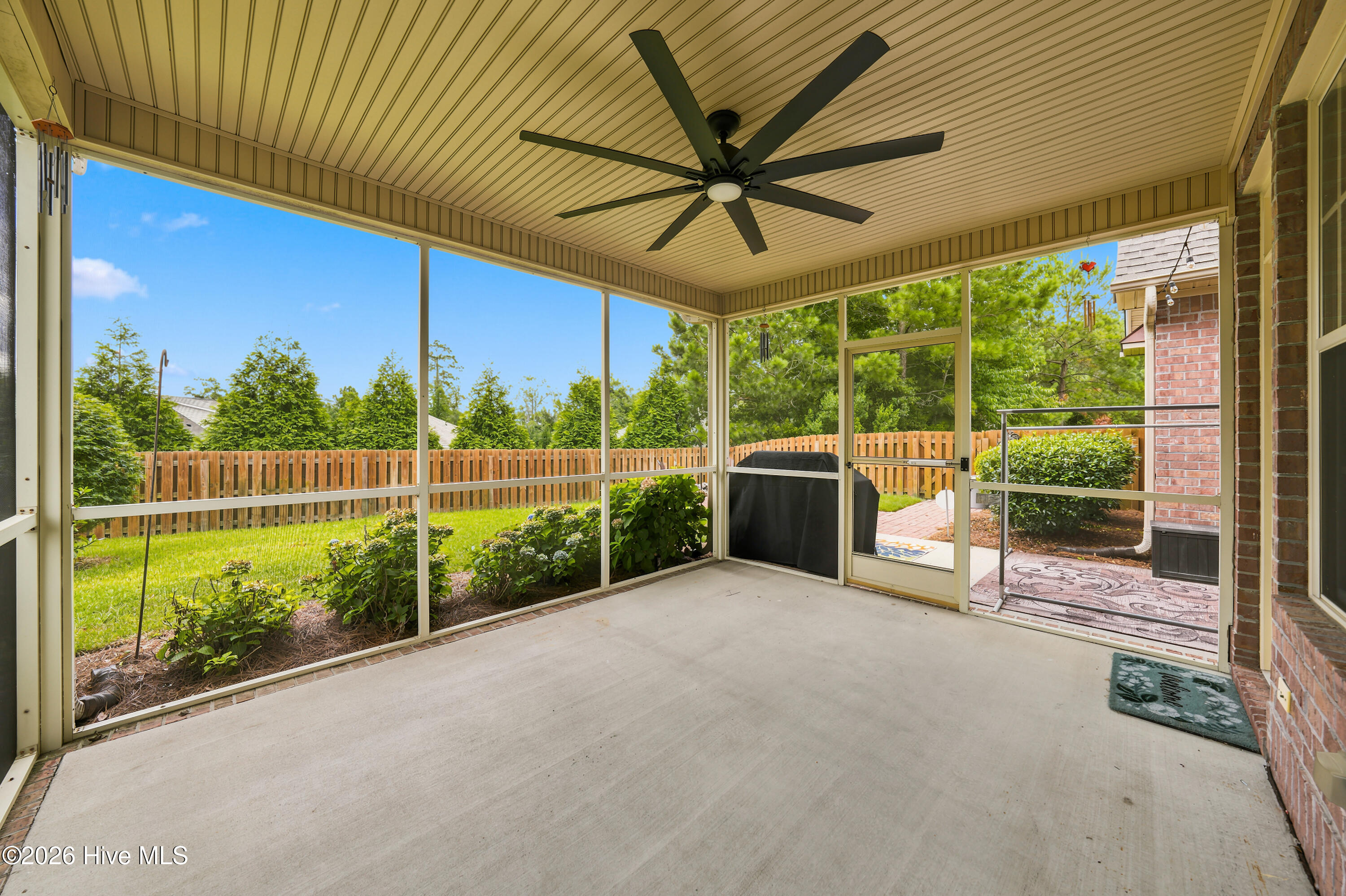 property viewer photo 13
