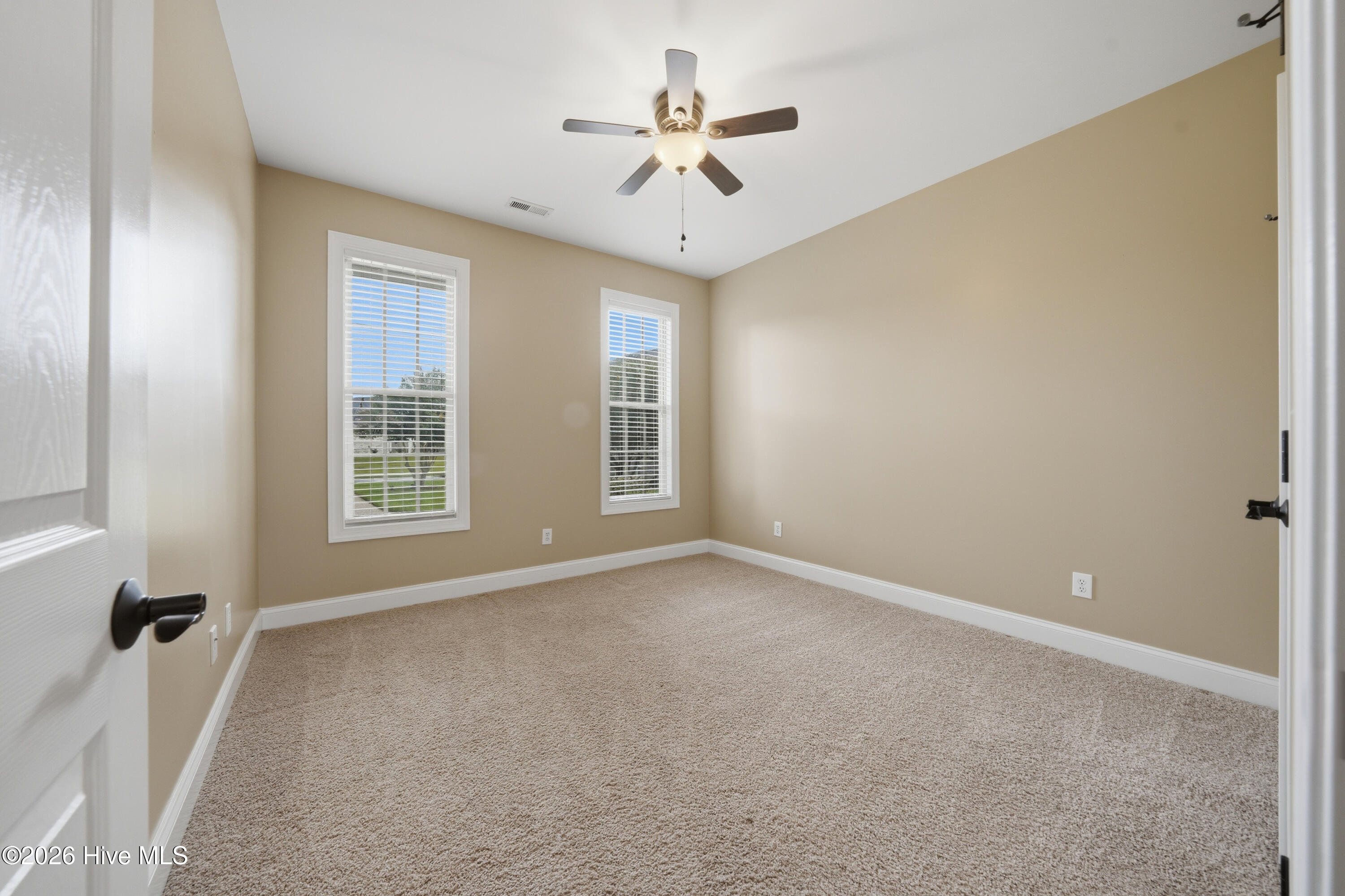 property viewer photo 31
