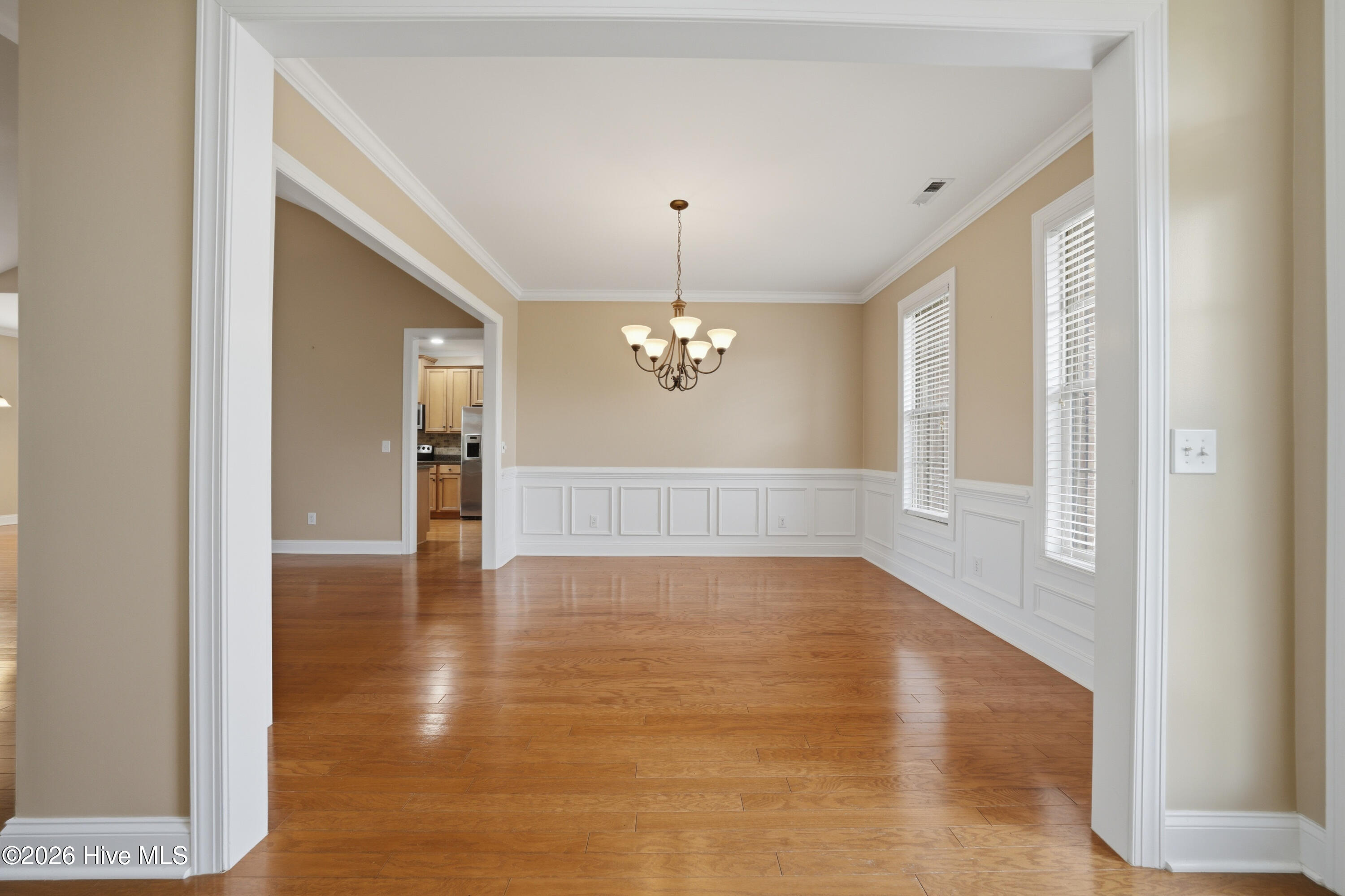 property viewer photo 4