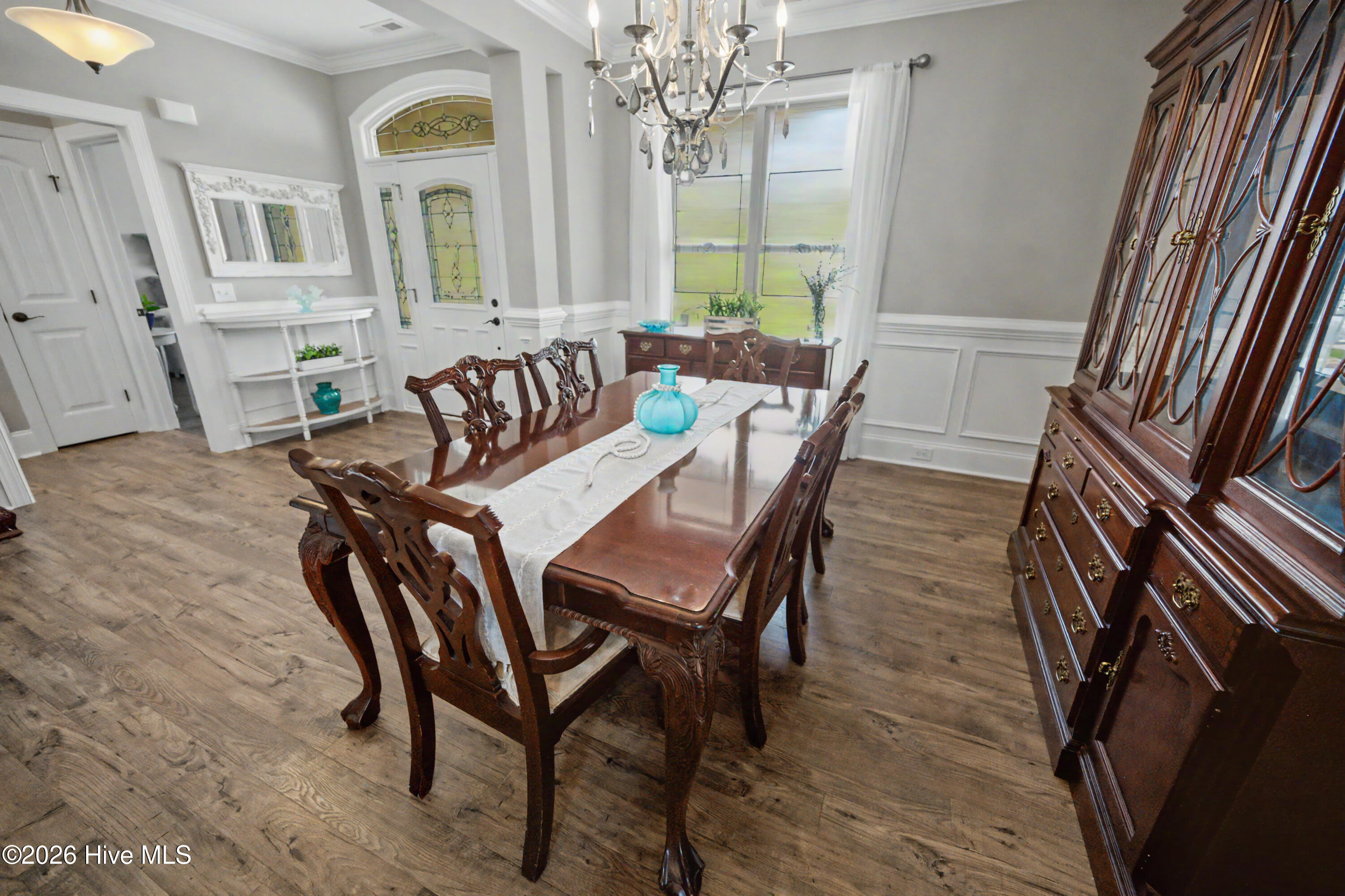 main property photo 45