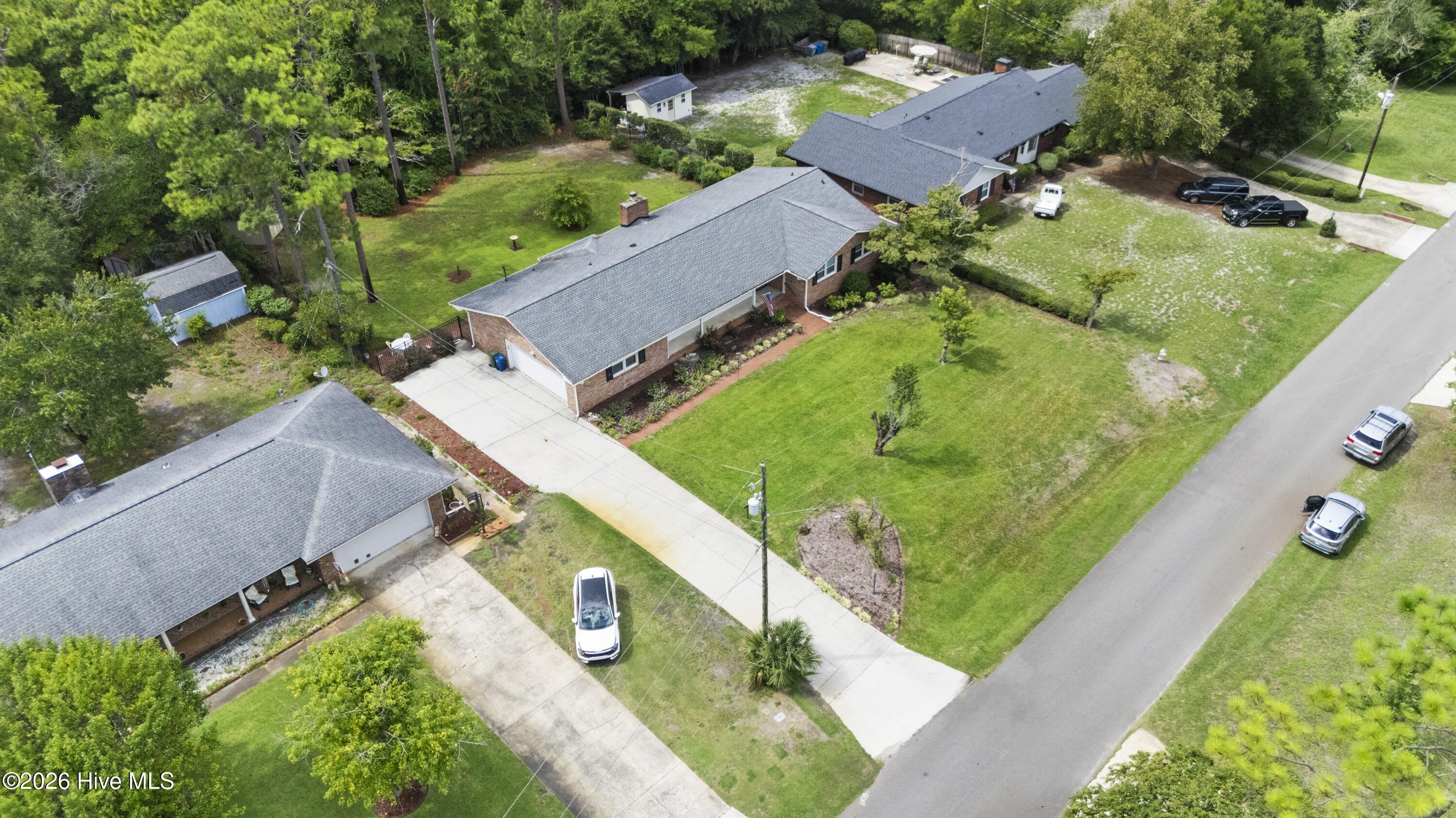 main property photo 42