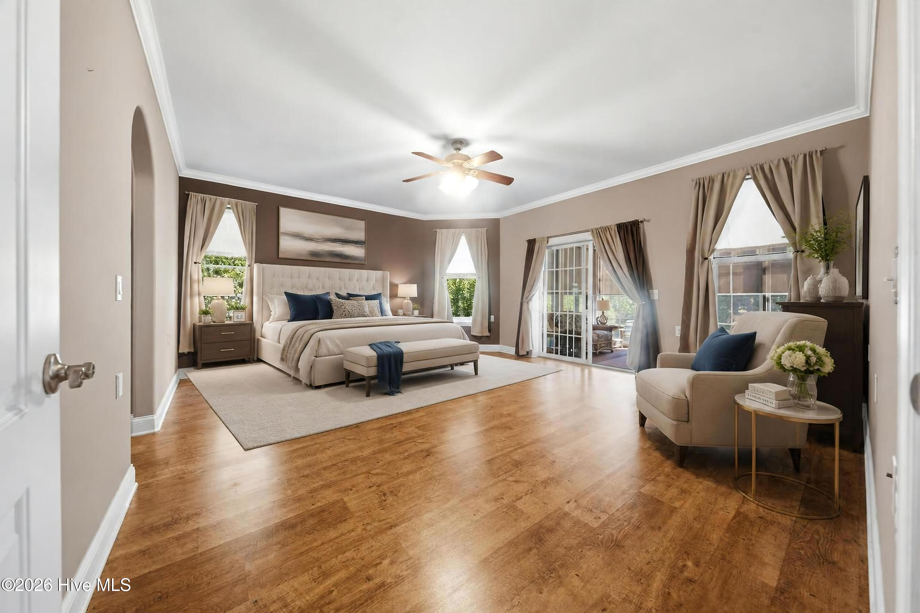 main property photo 37