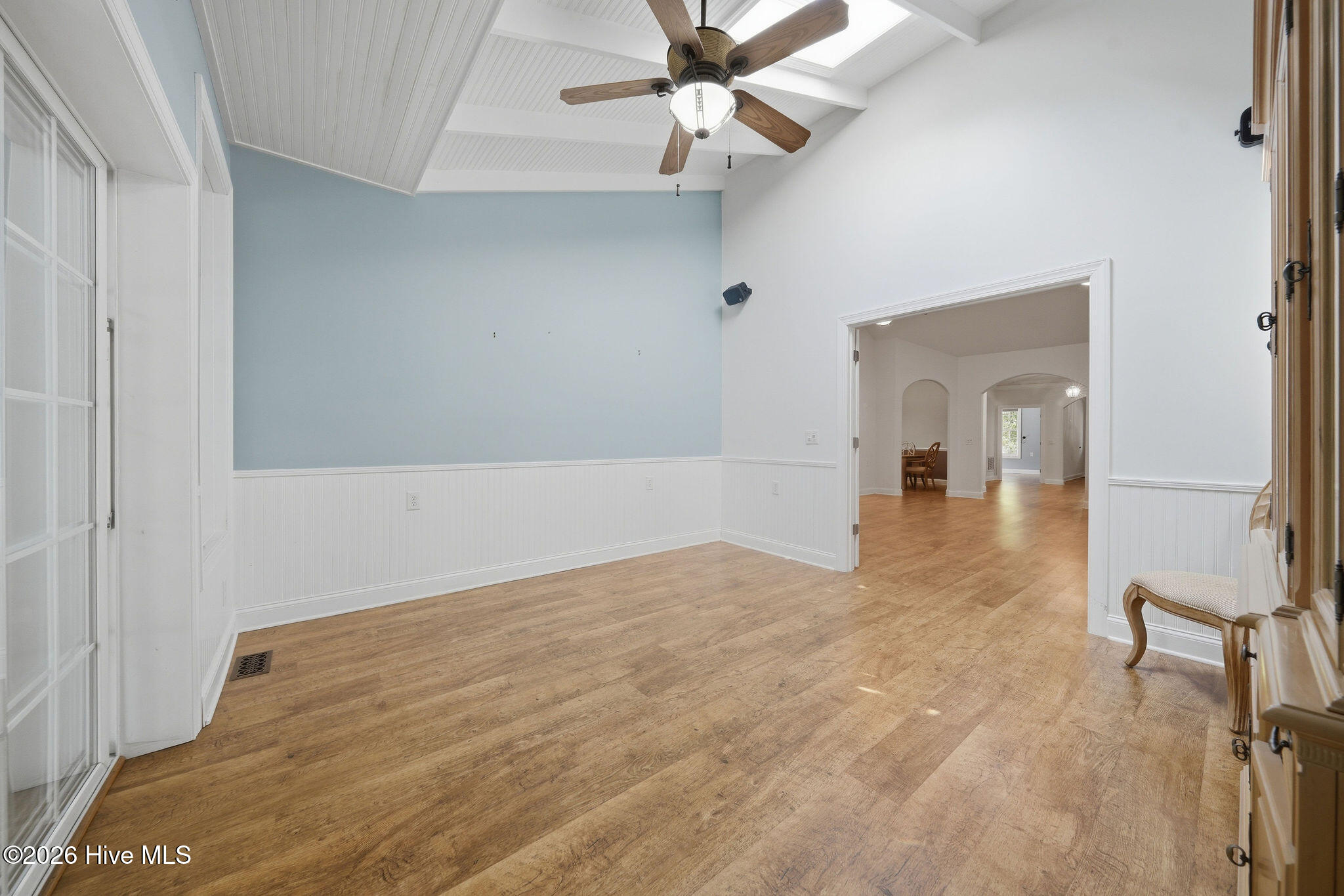 main property photo 58