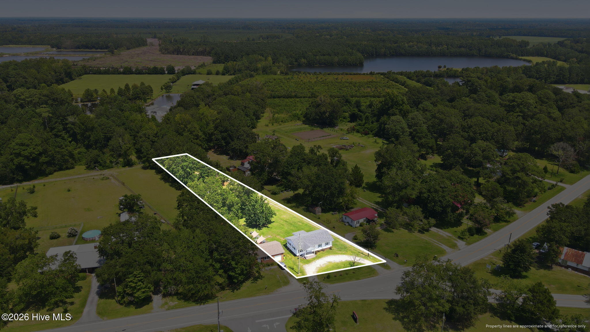 main property photo 40