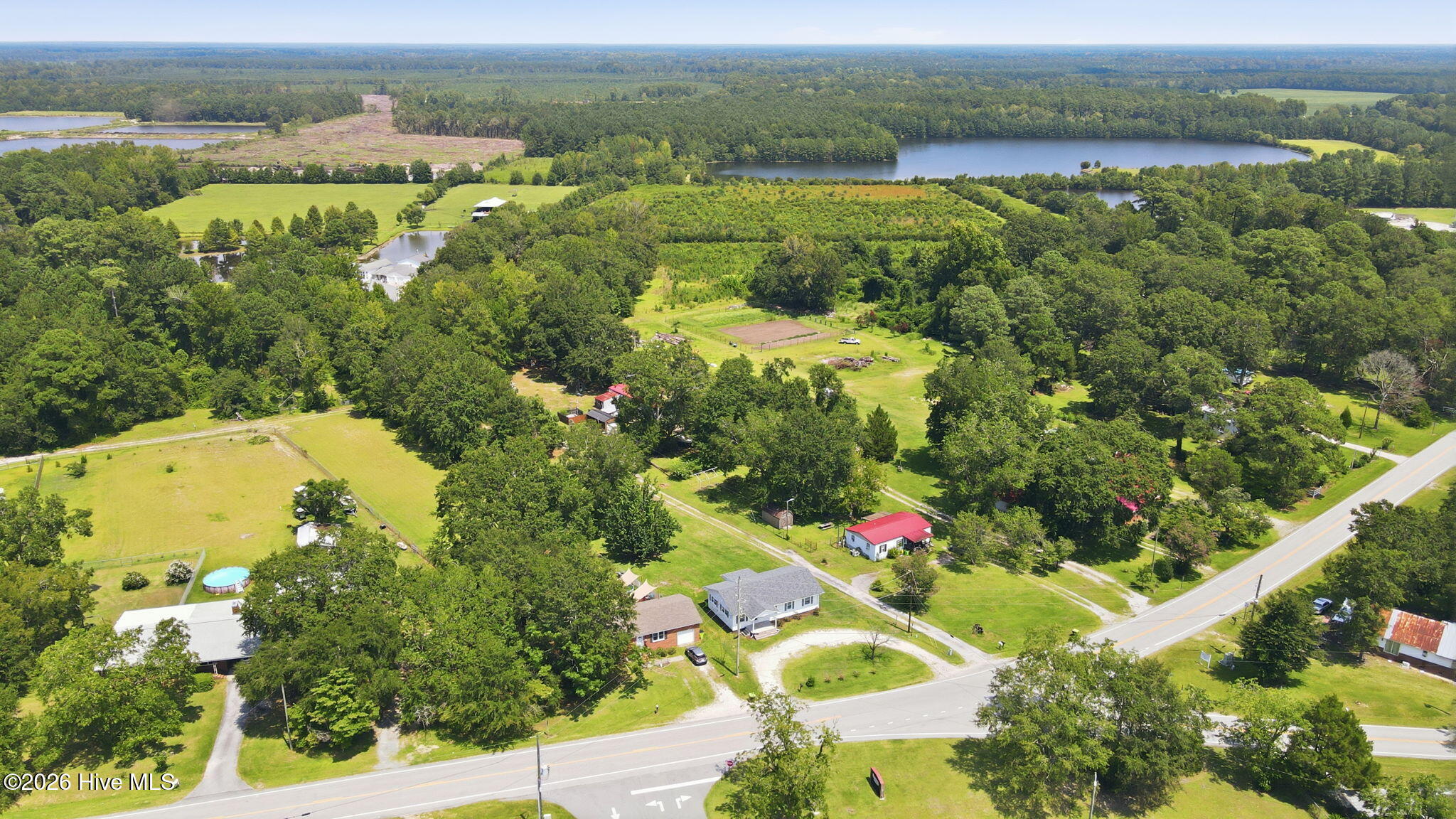 main property photo 42