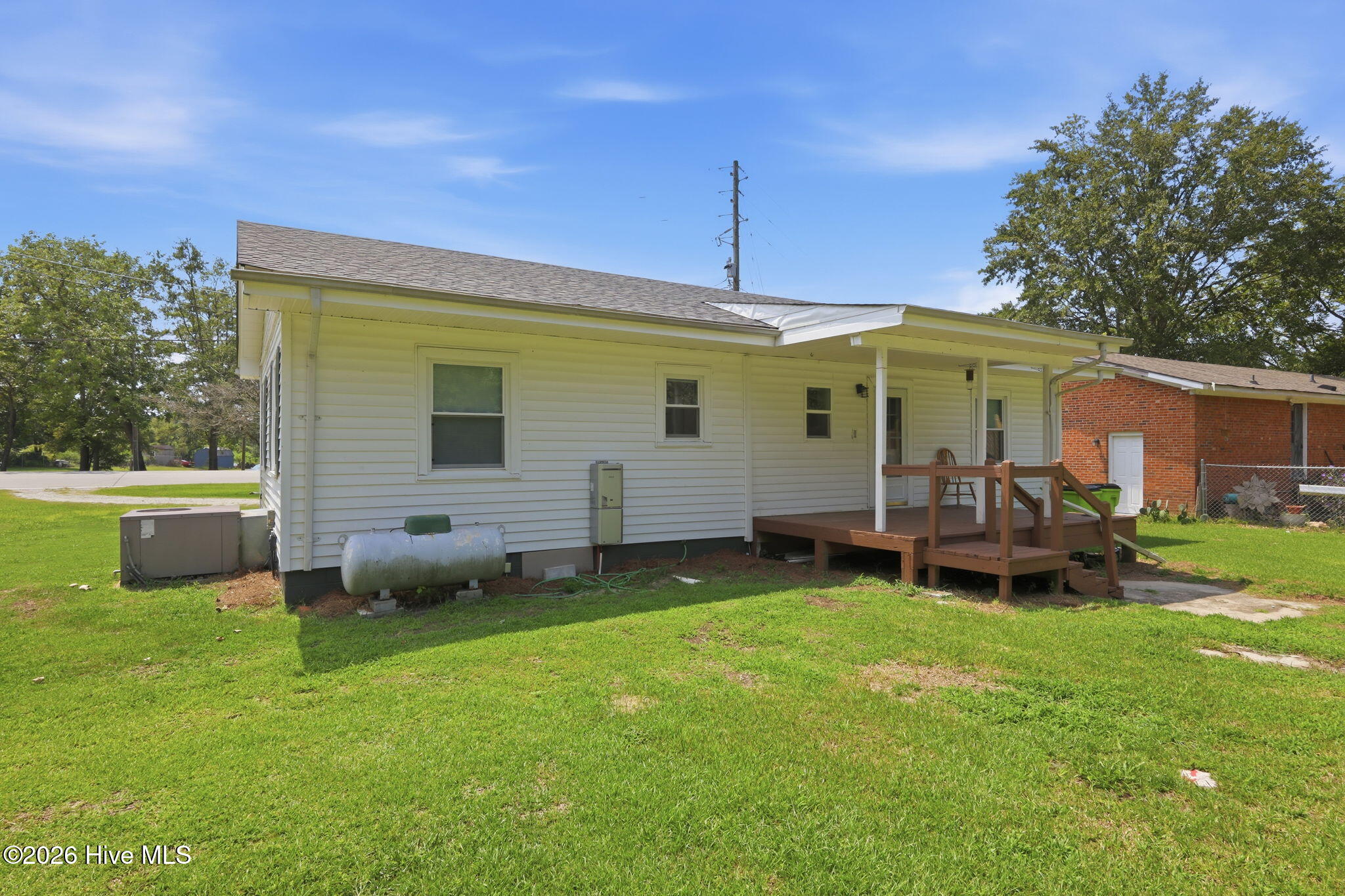 main property photo 47