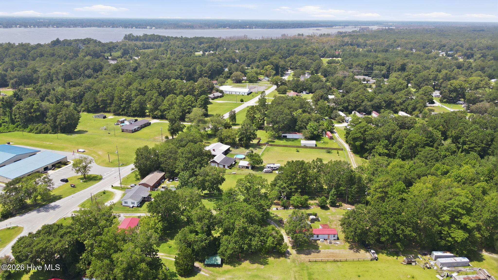 main property photo 50