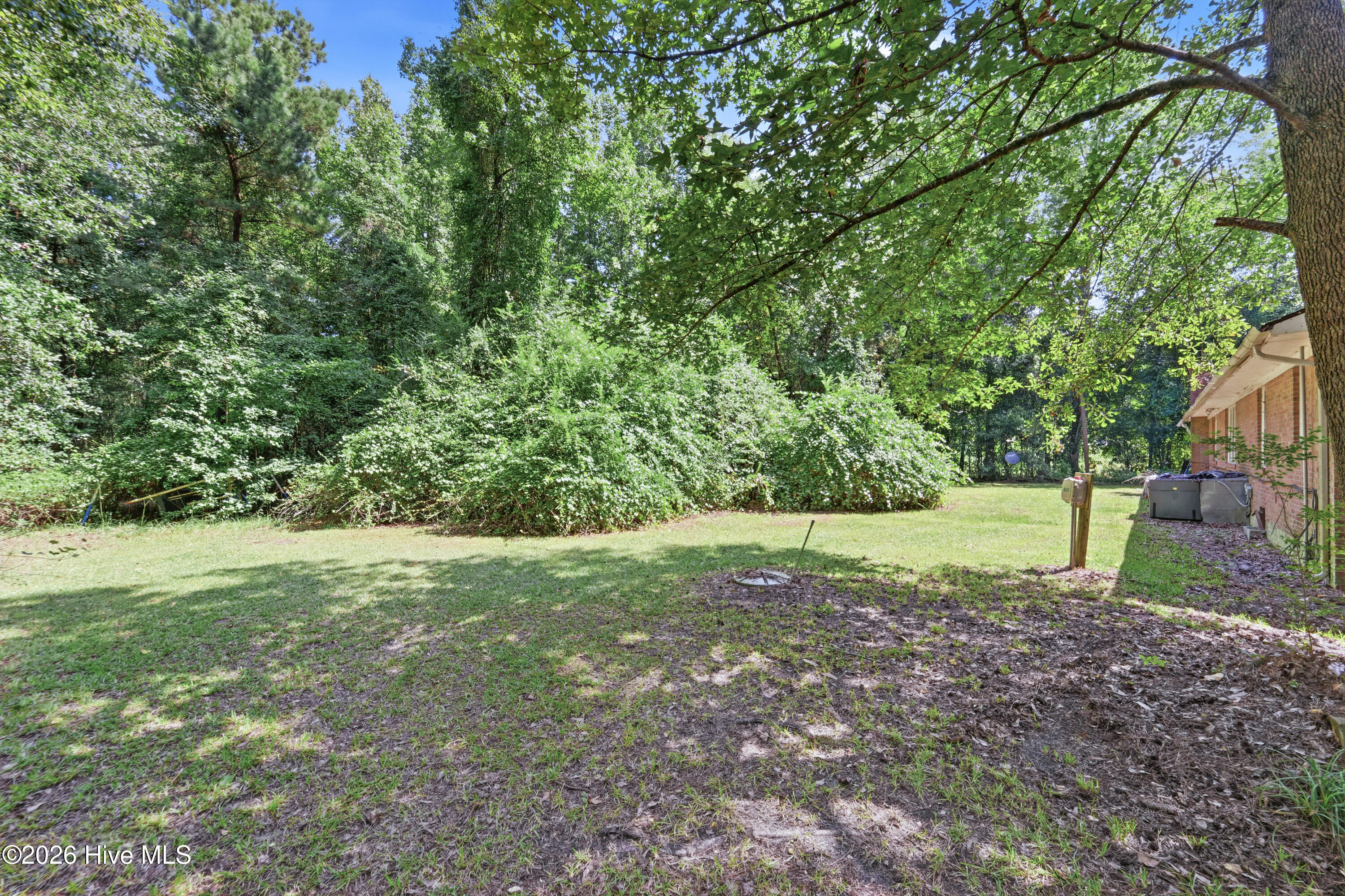 main property photo 13