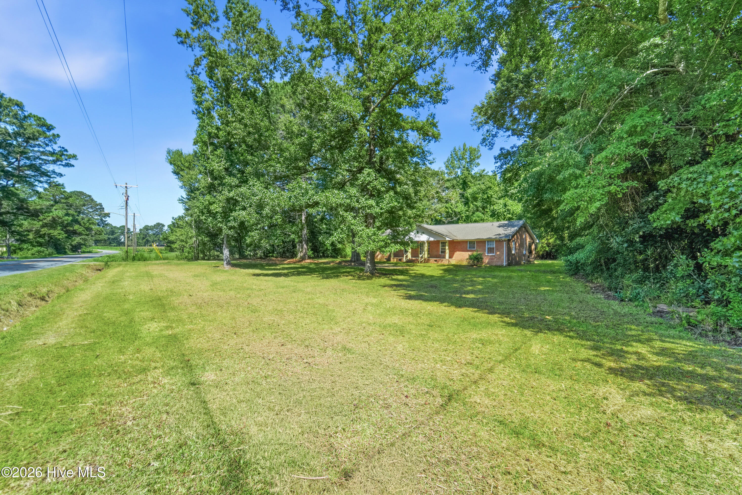 main property photo 7