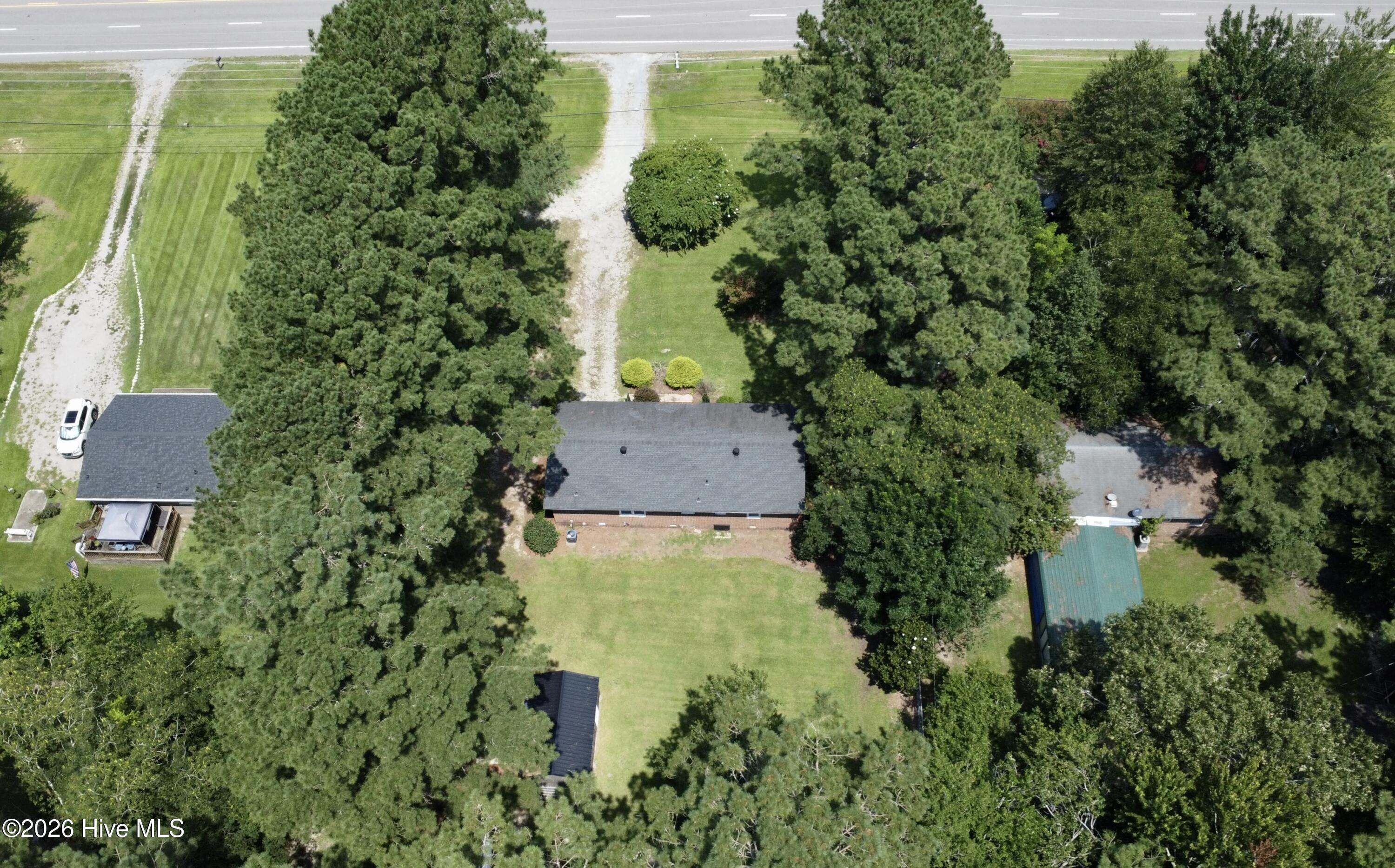 main property photo 17
