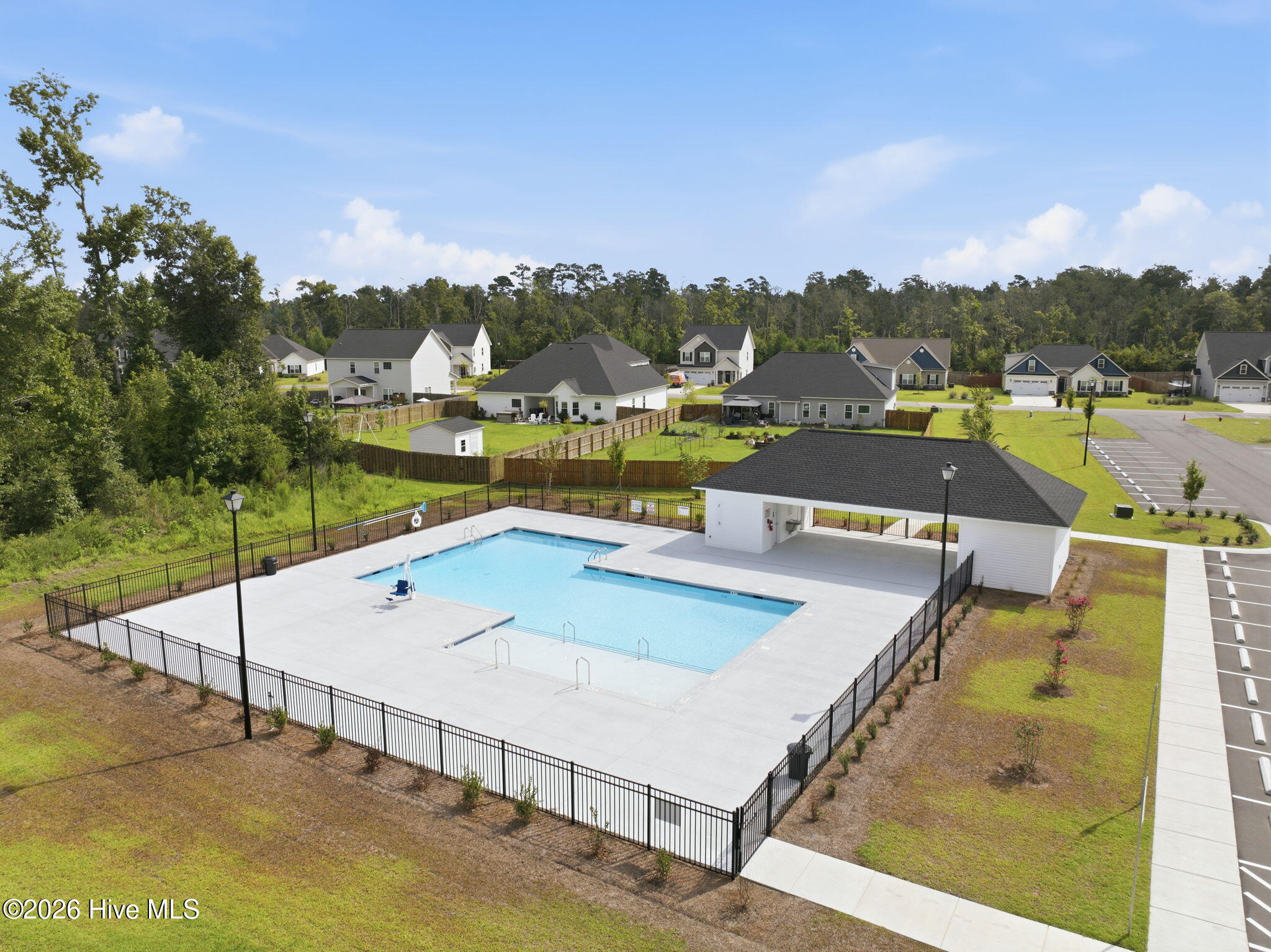 main property photo 29