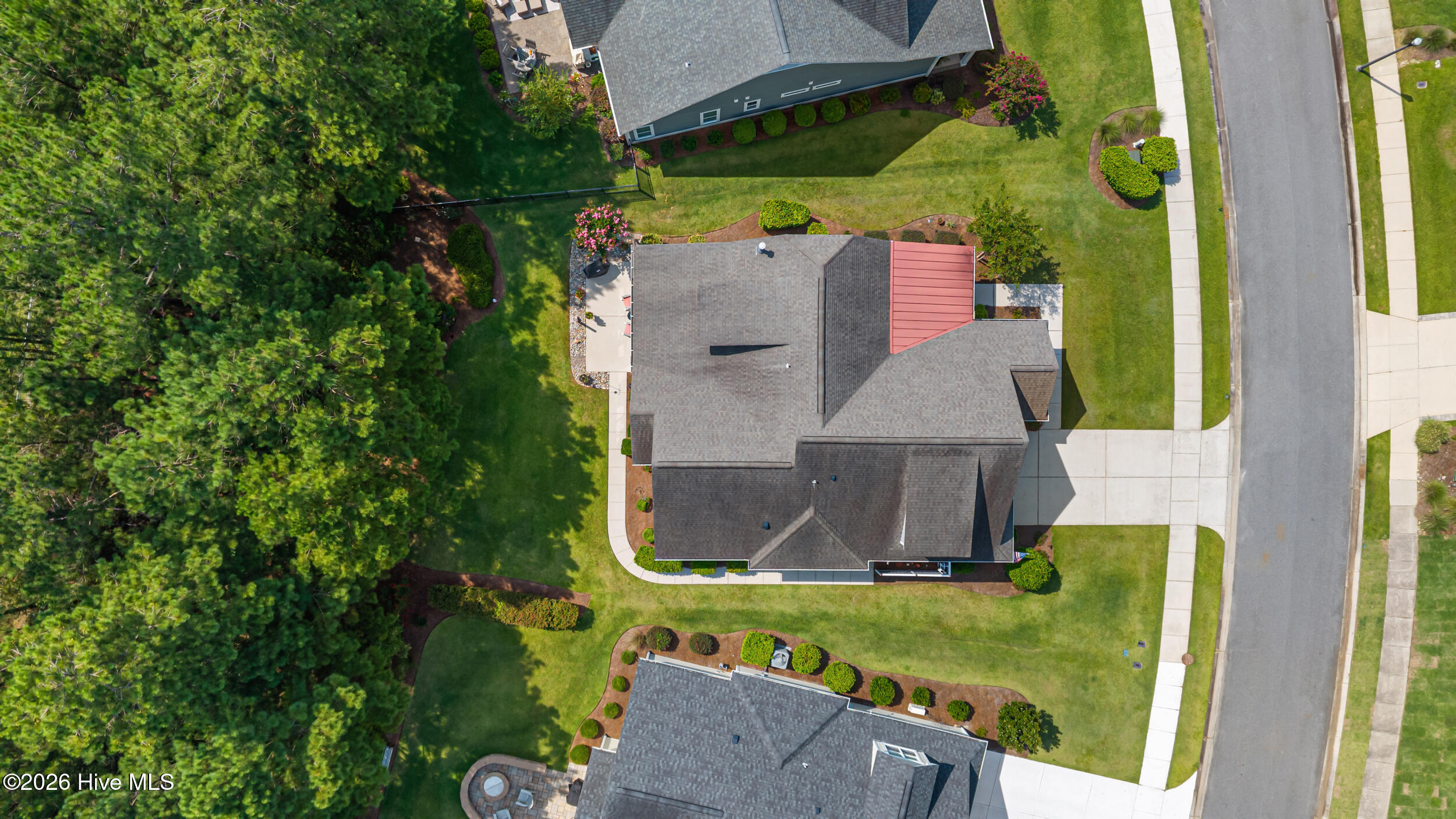 main property photo 51