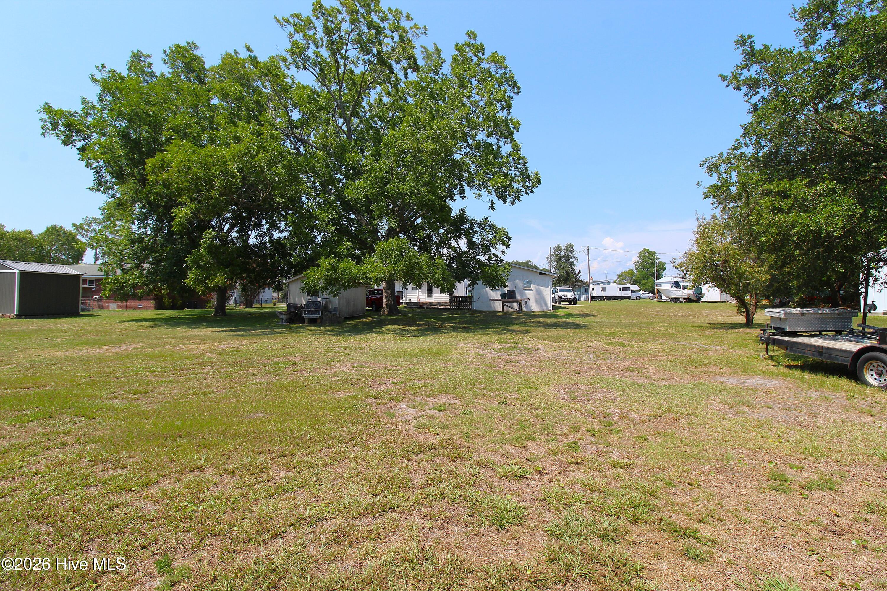 main property photo 24