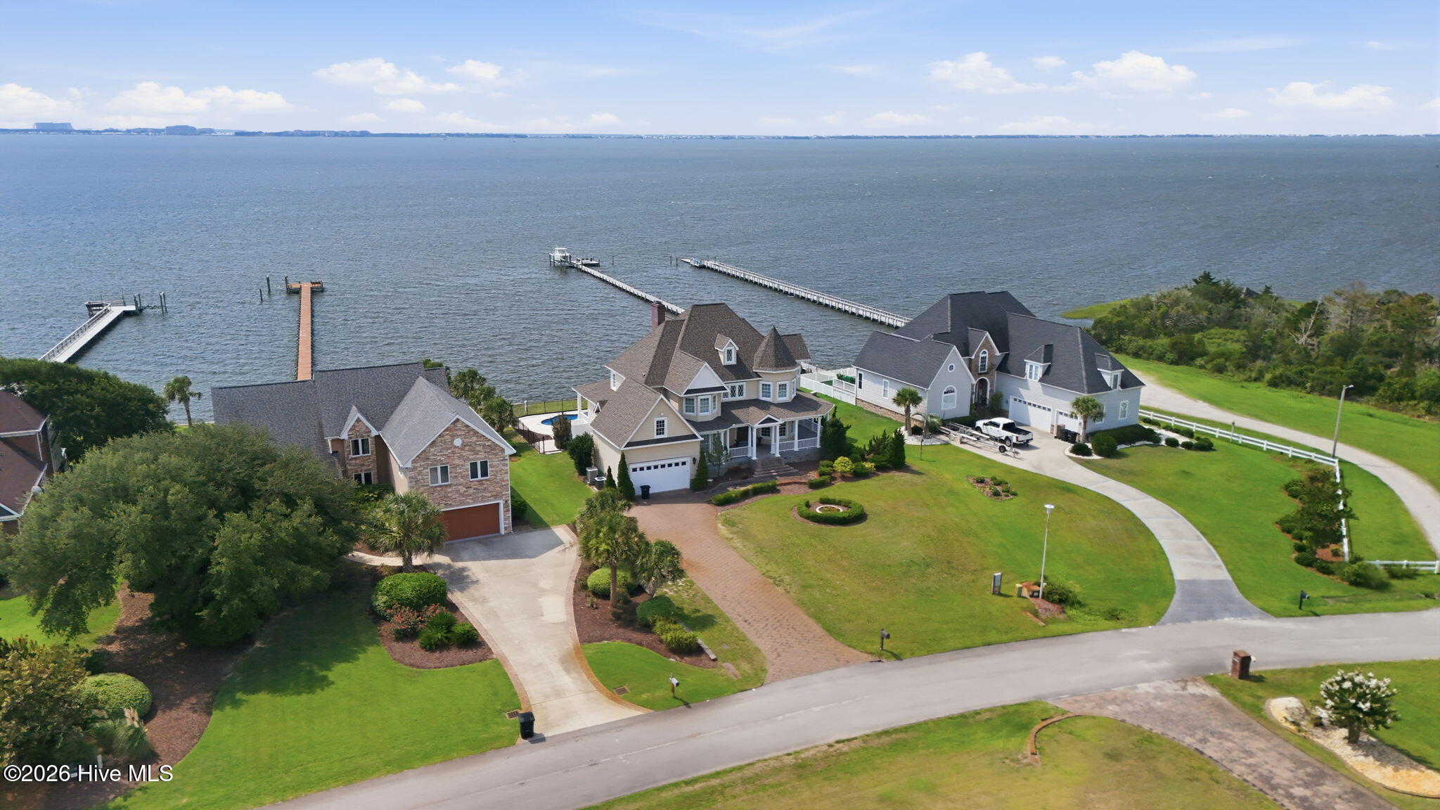 main property photo 77