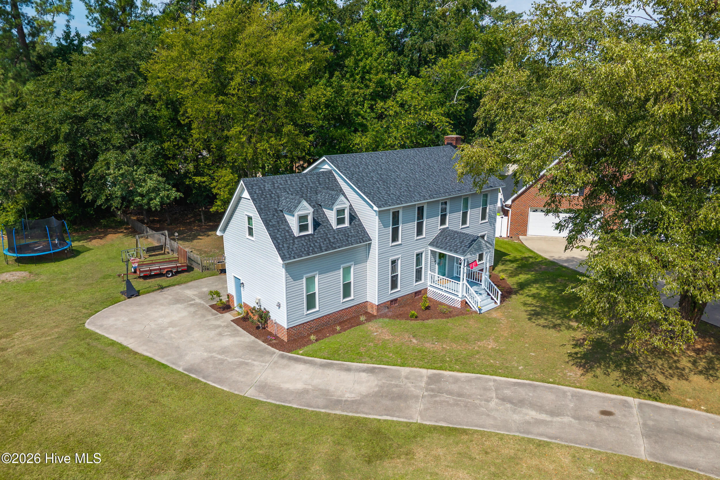 main property photo 38