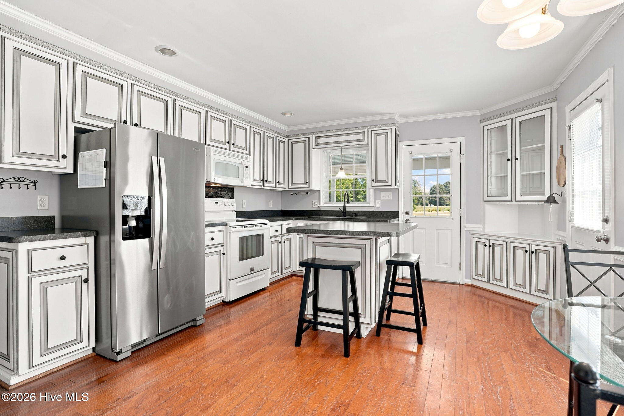 main property photo 21