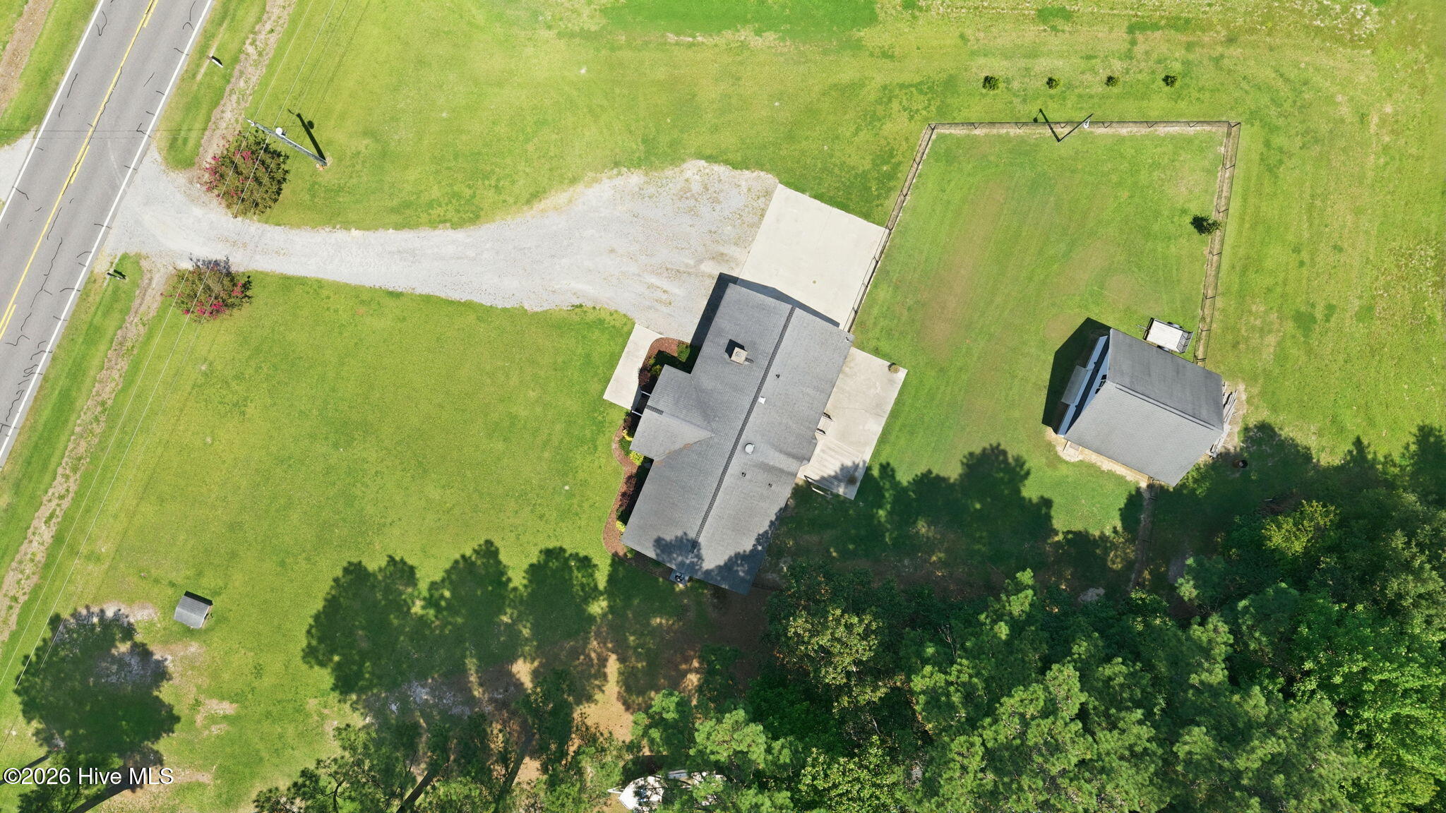 main property photo 47