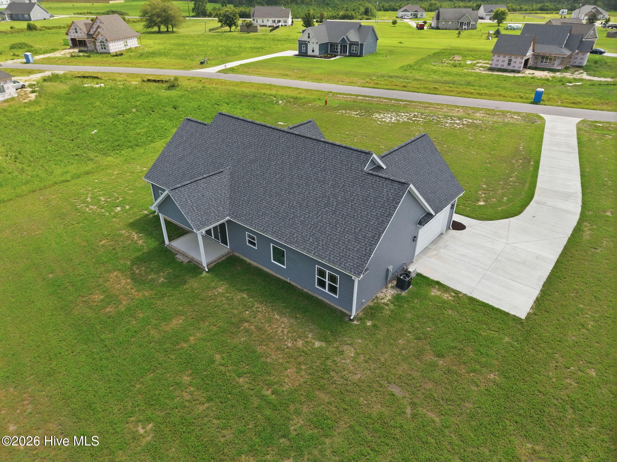 main property photo 38