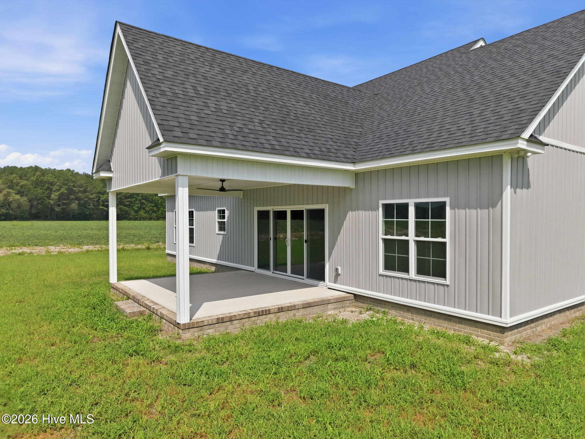 main property photo 33