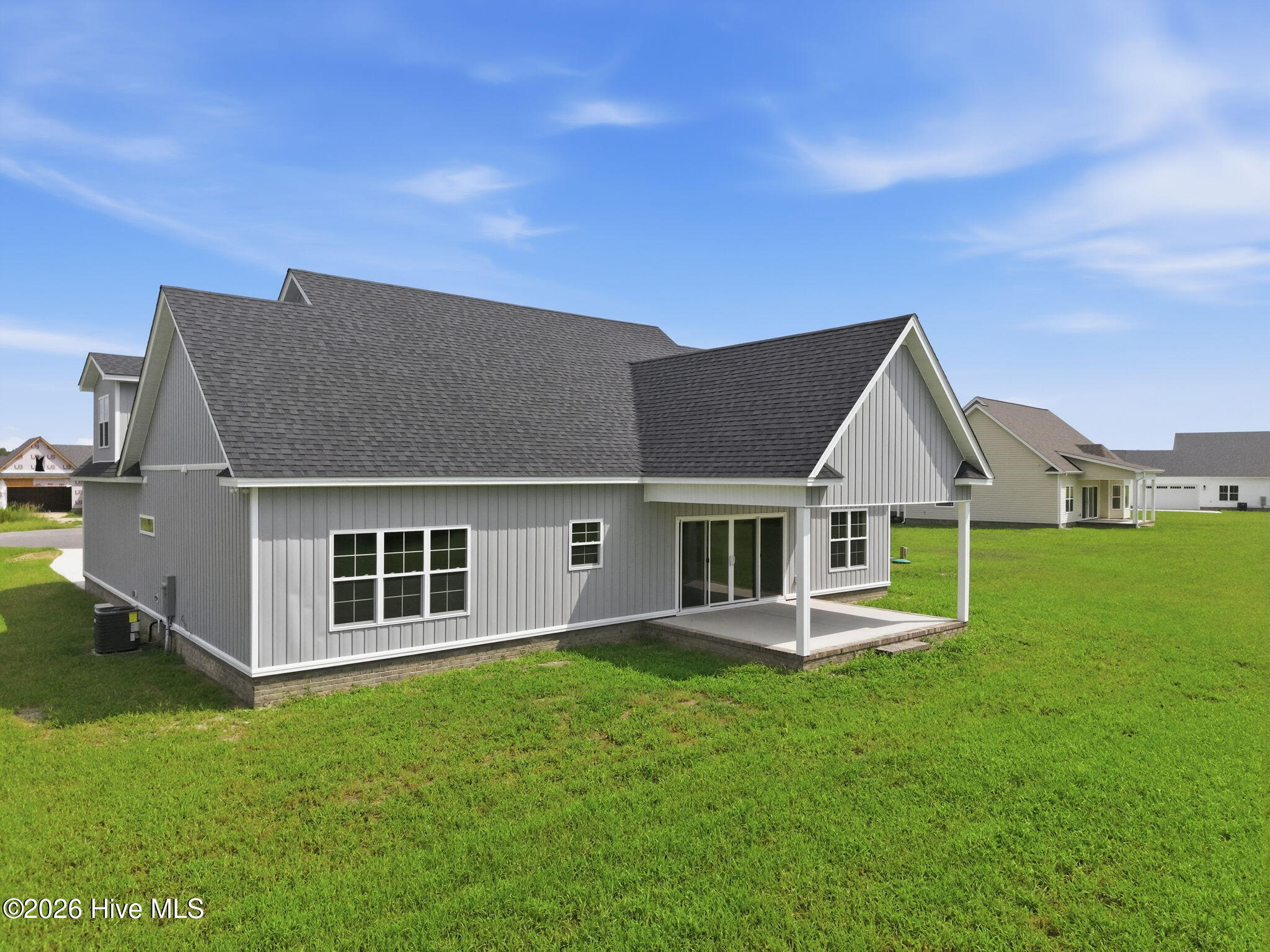 main property photo 35