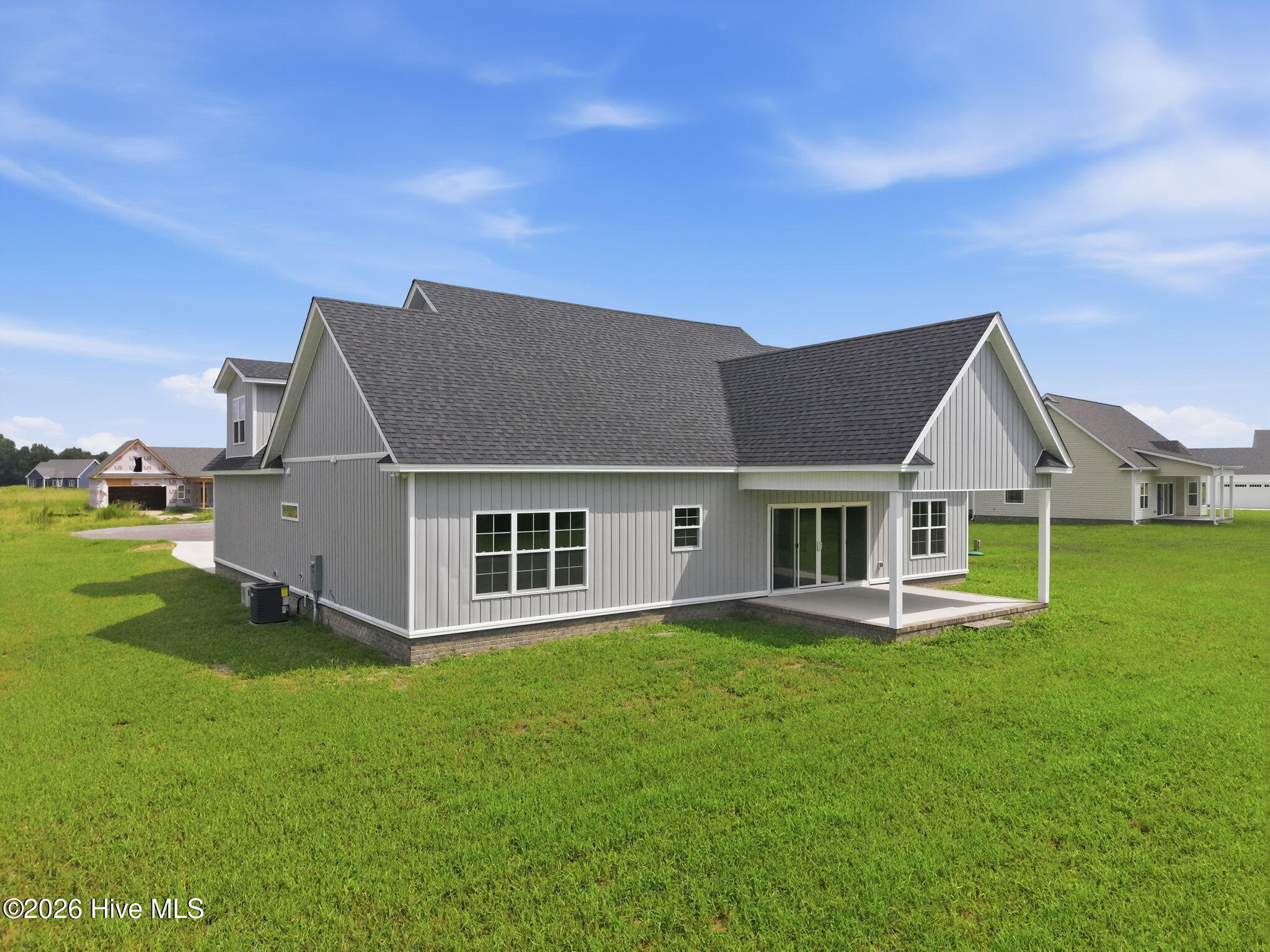 main property photo 37
