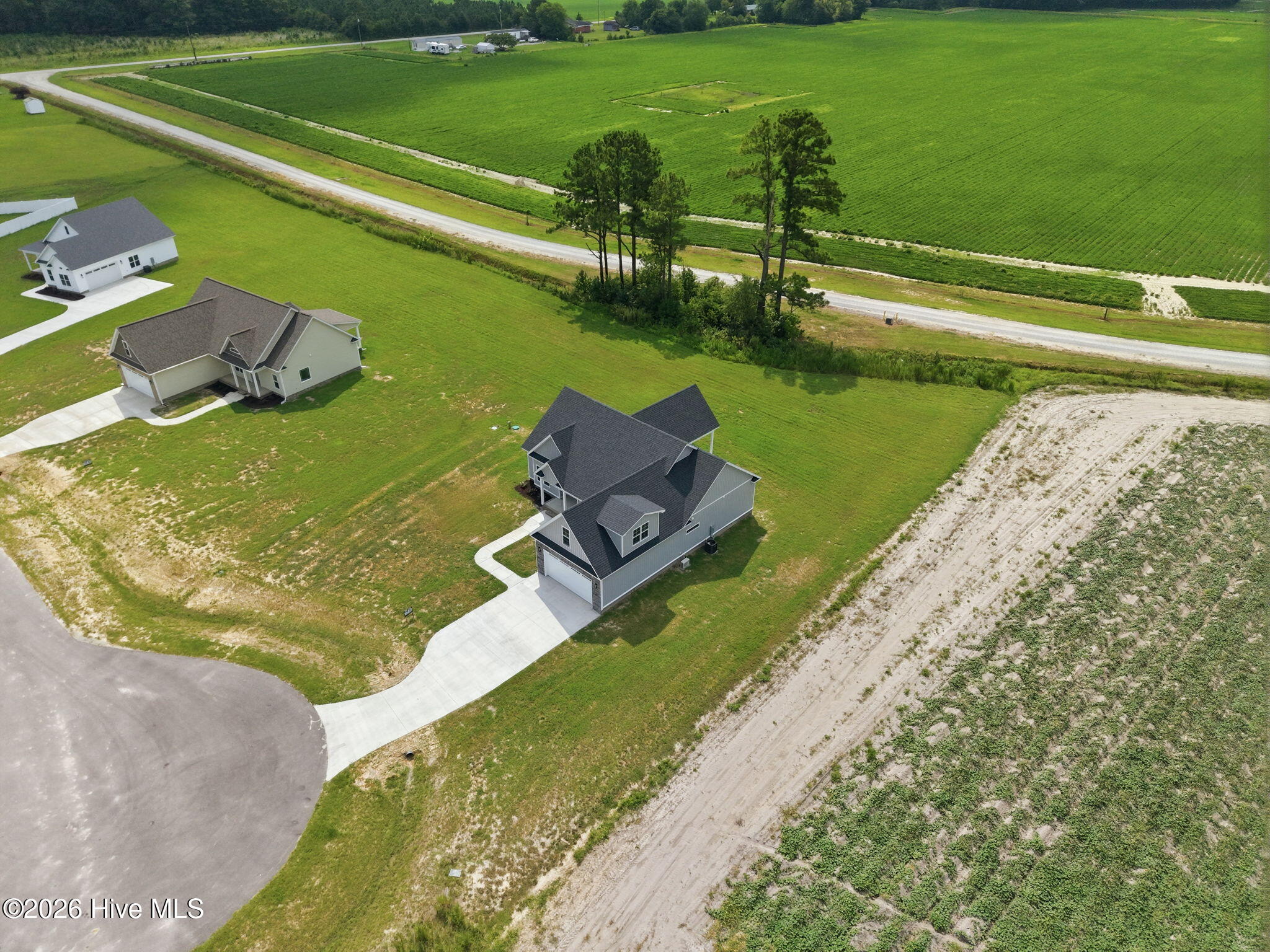 main property photo 42