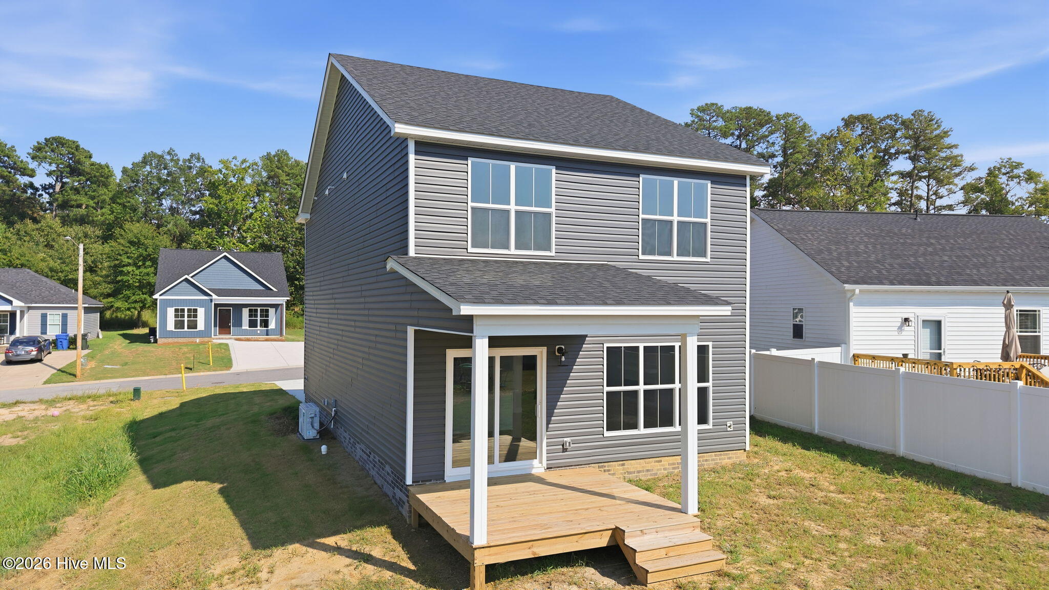 main property photo 3