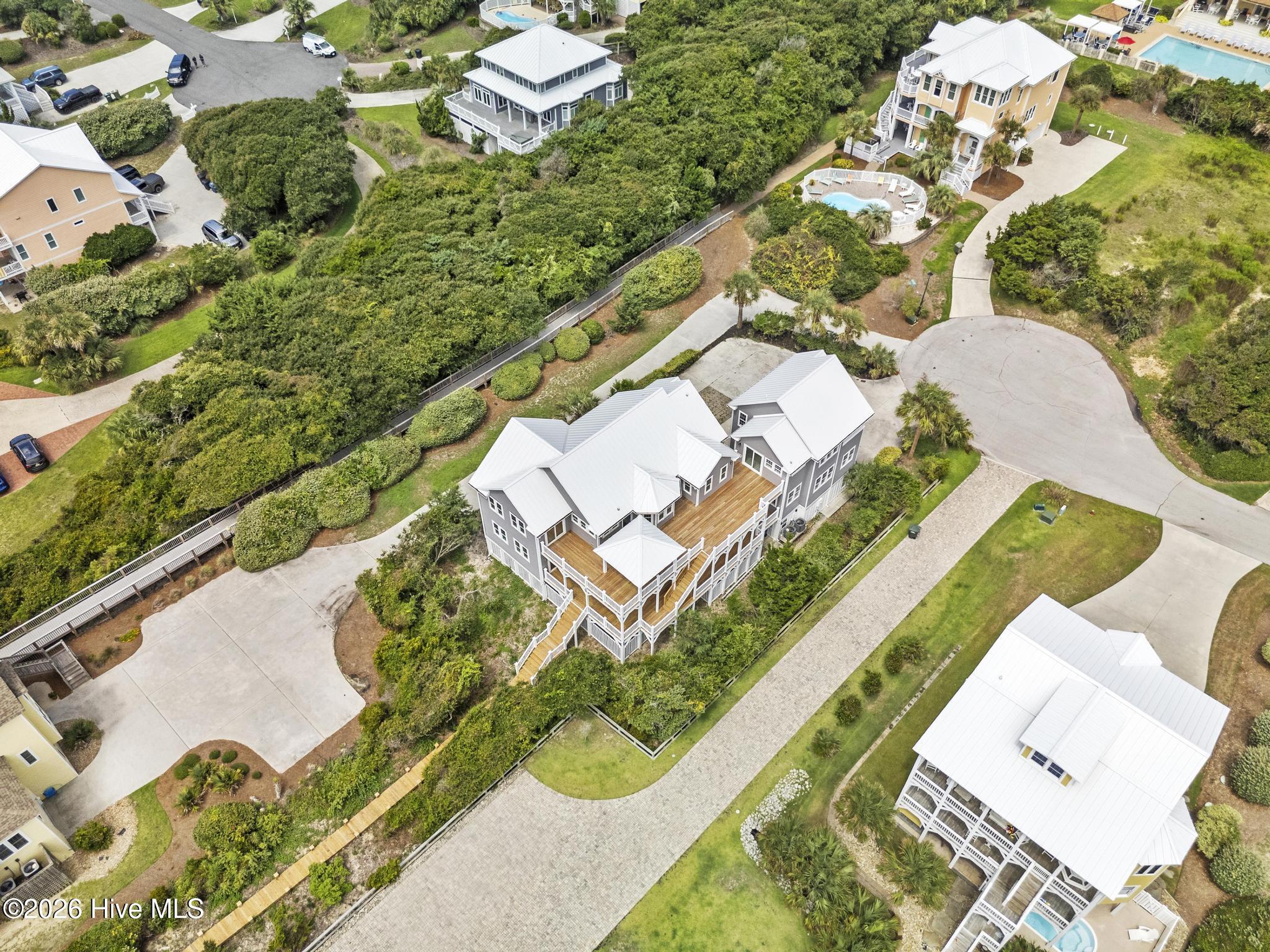 main property photo 118