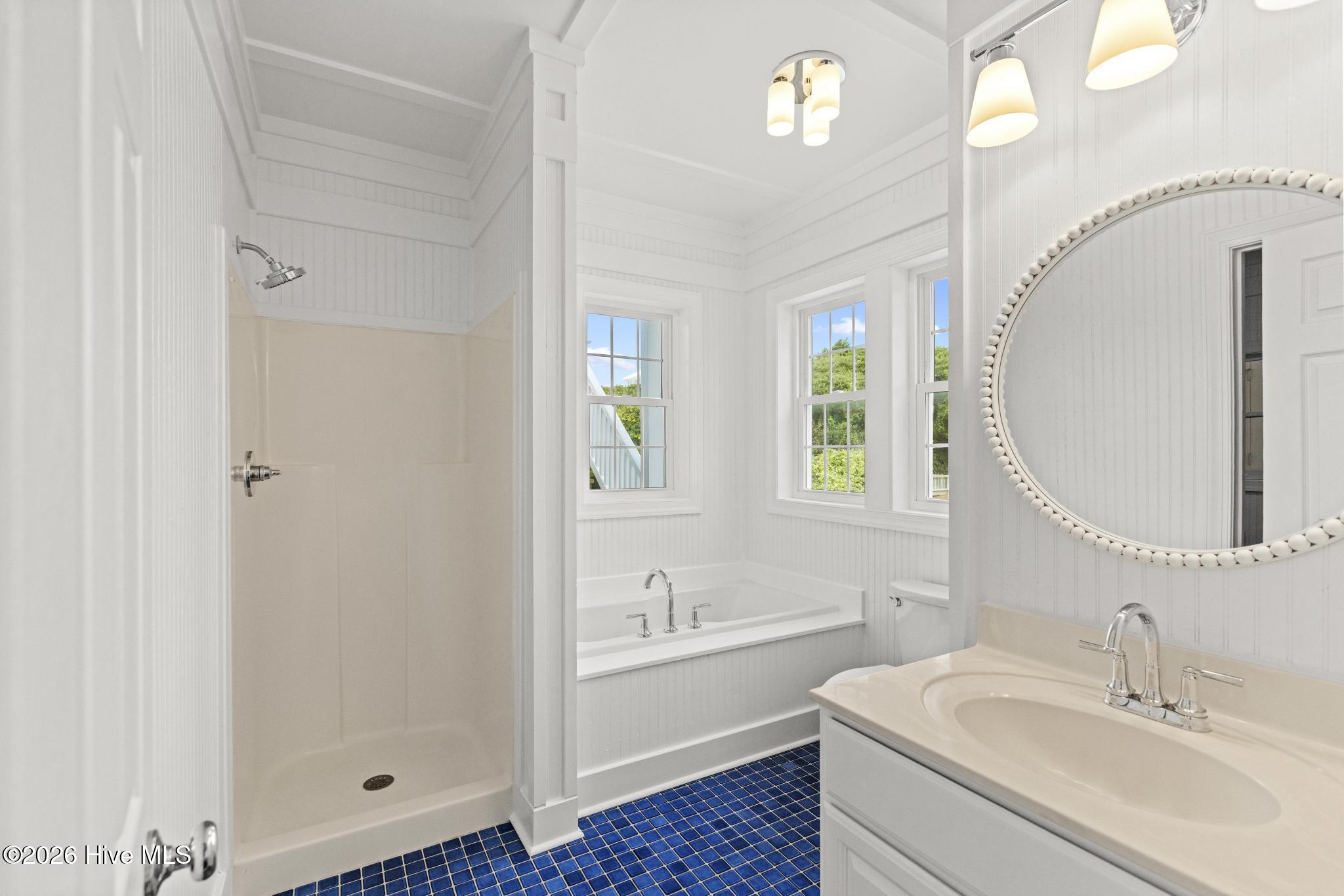 main property photo 56