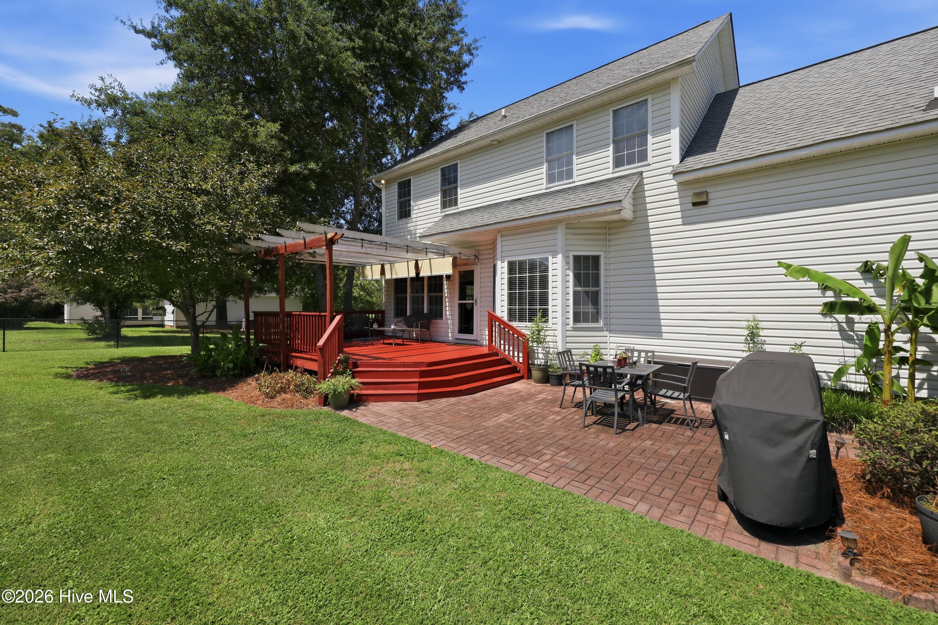 main property photo 43