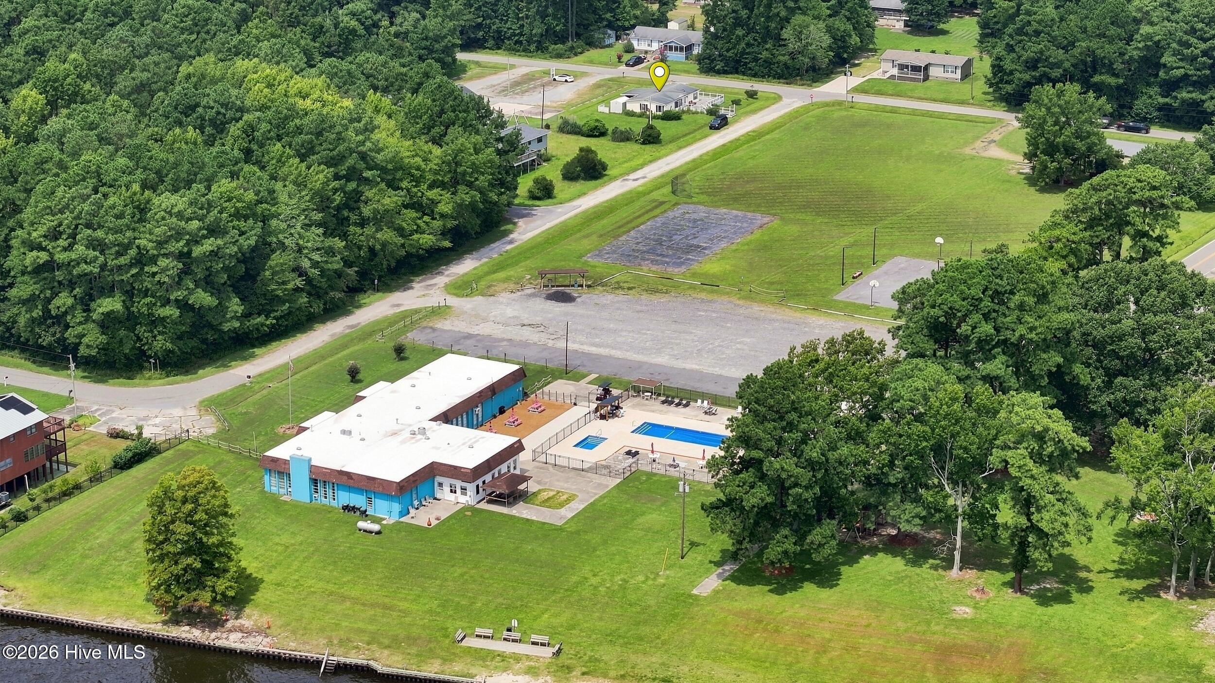main property photo 47
