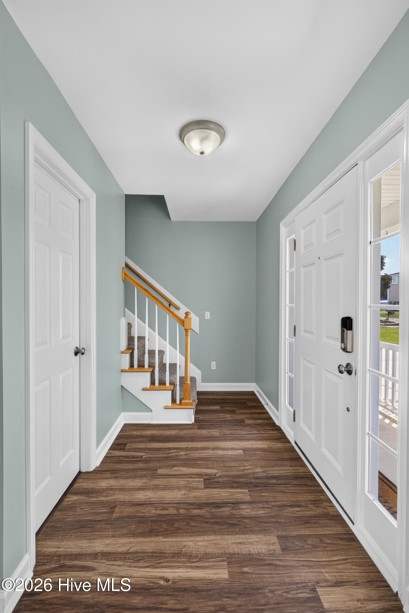 main property photo 8