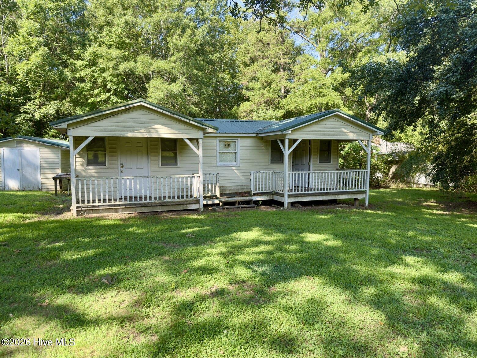 main property photo 18