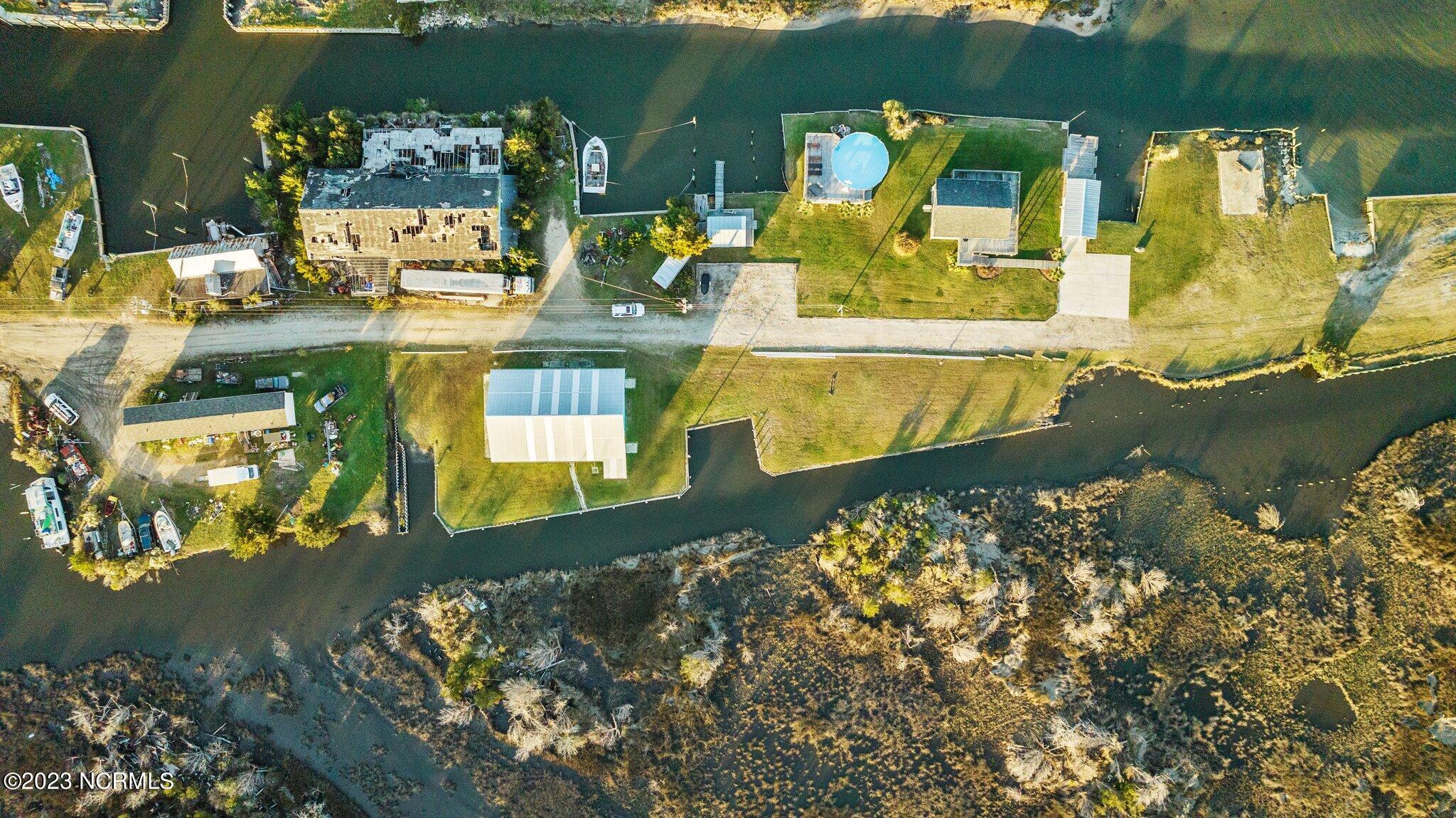 main property photo 33
