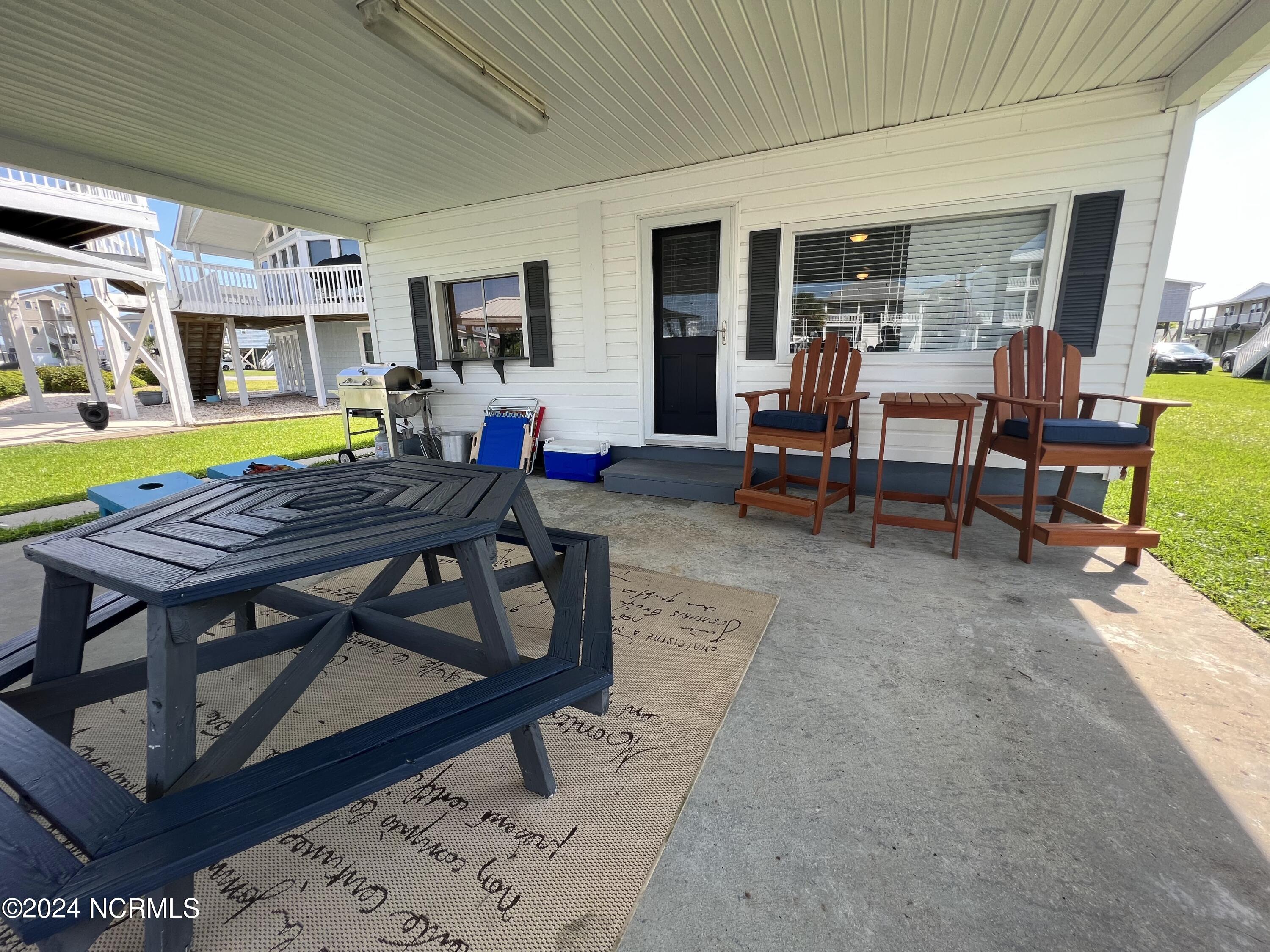 main property photo 60