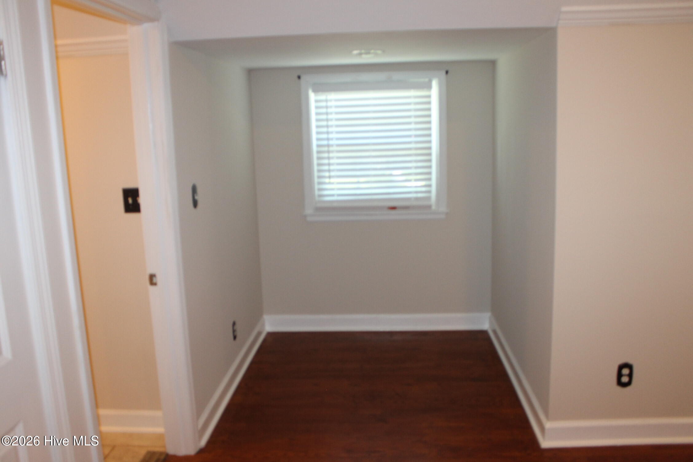 main property photo 84