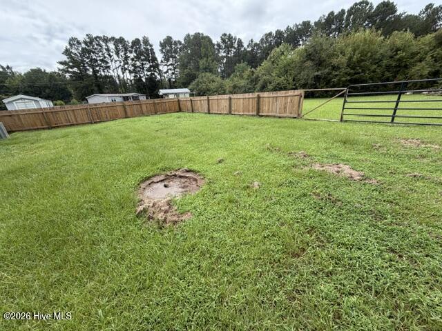 main property photo 13