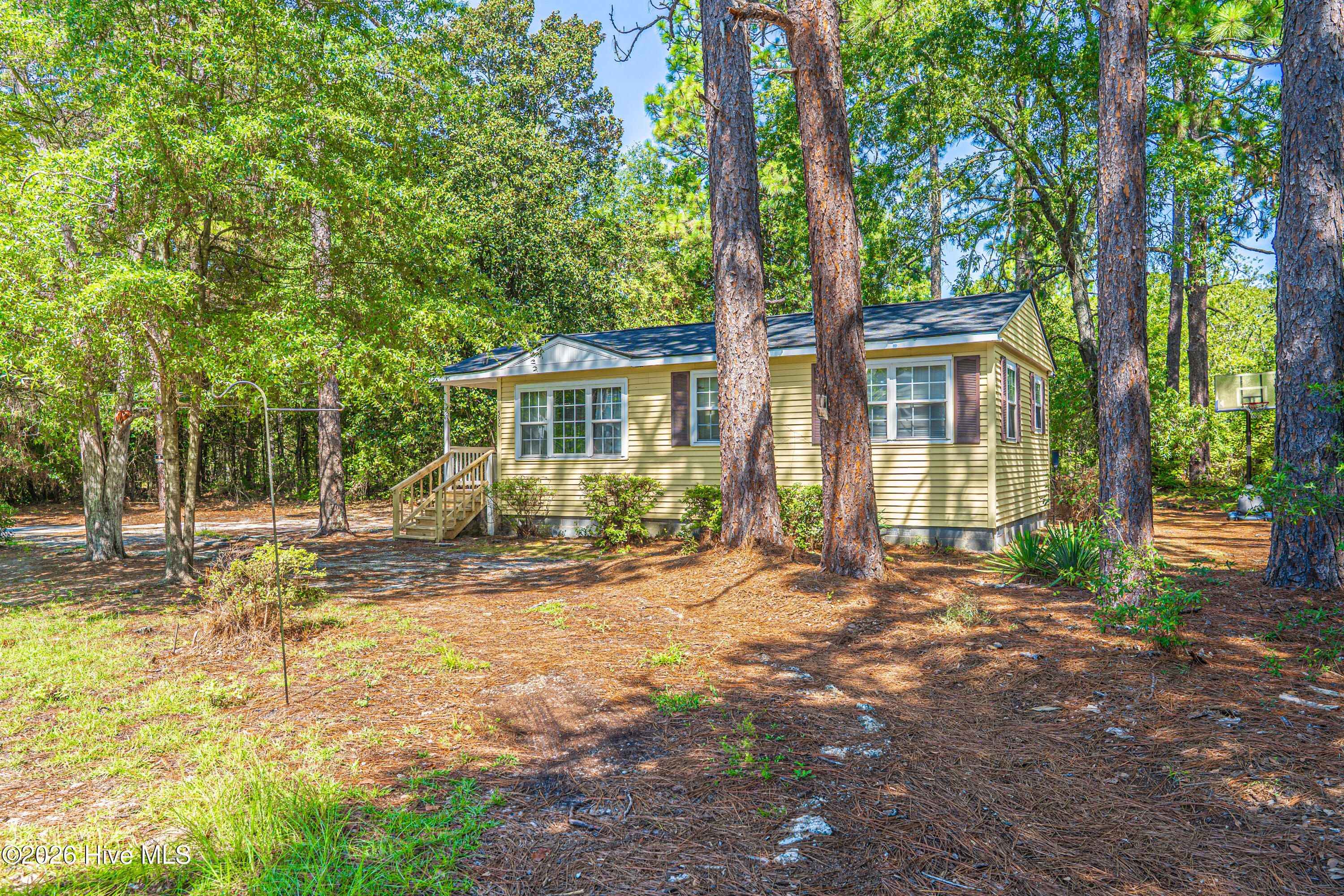 main property photo 6