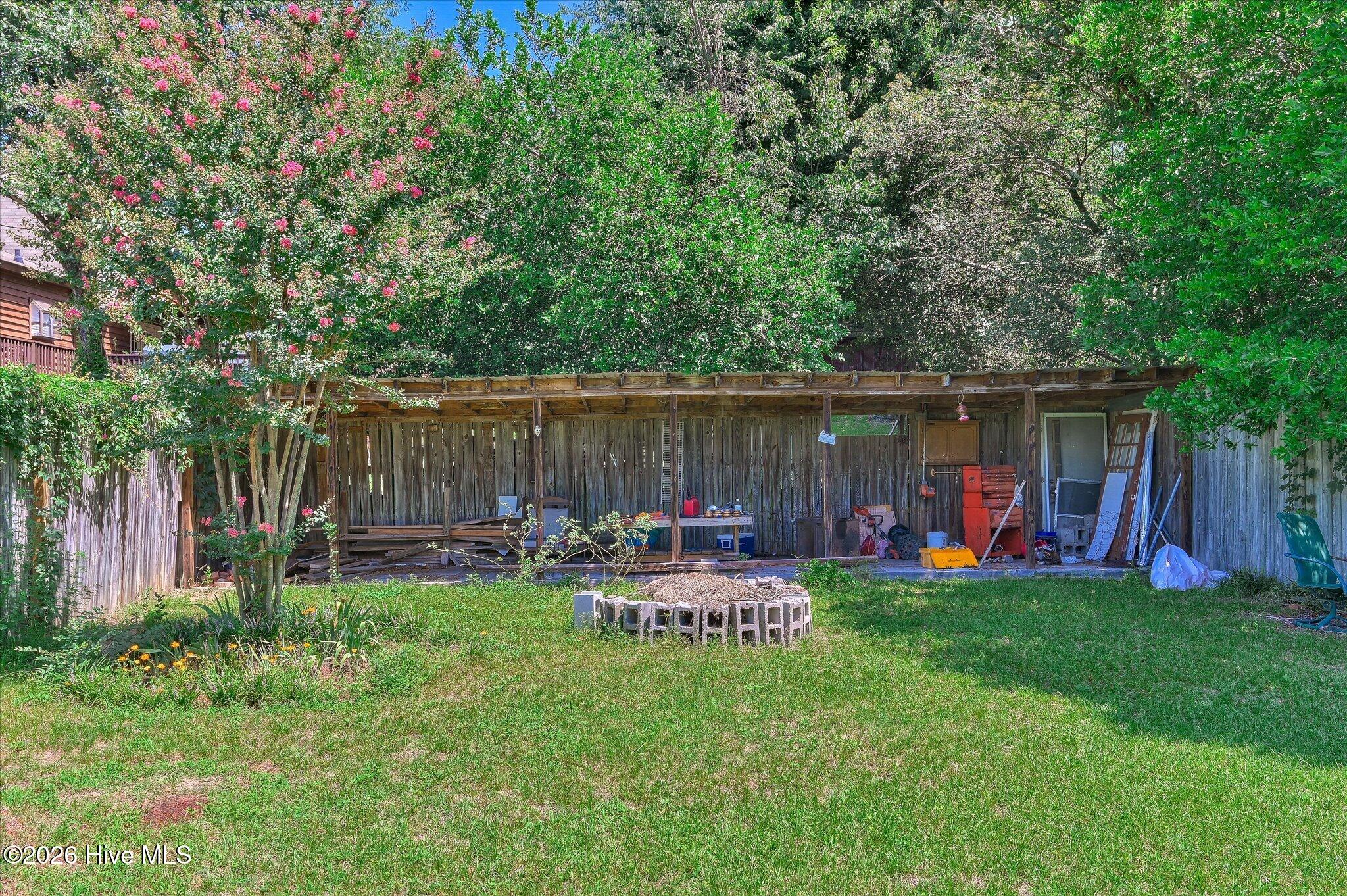 main property photo 37