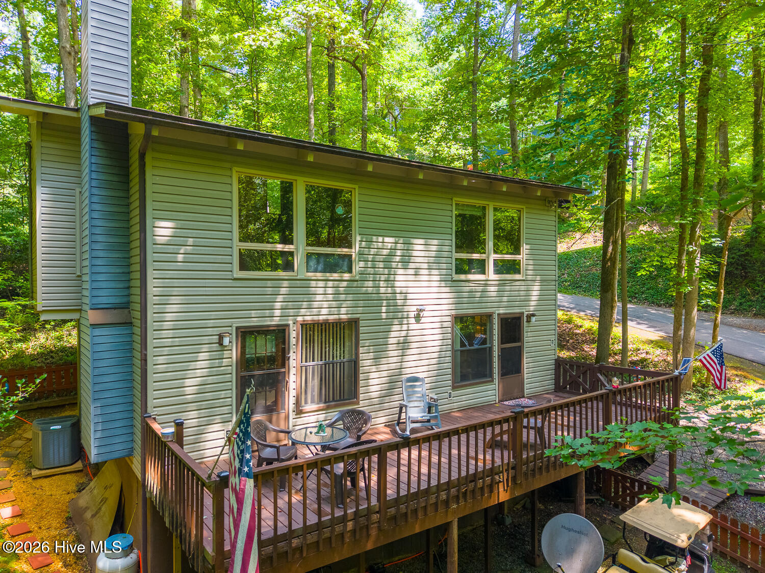 main property photo 50