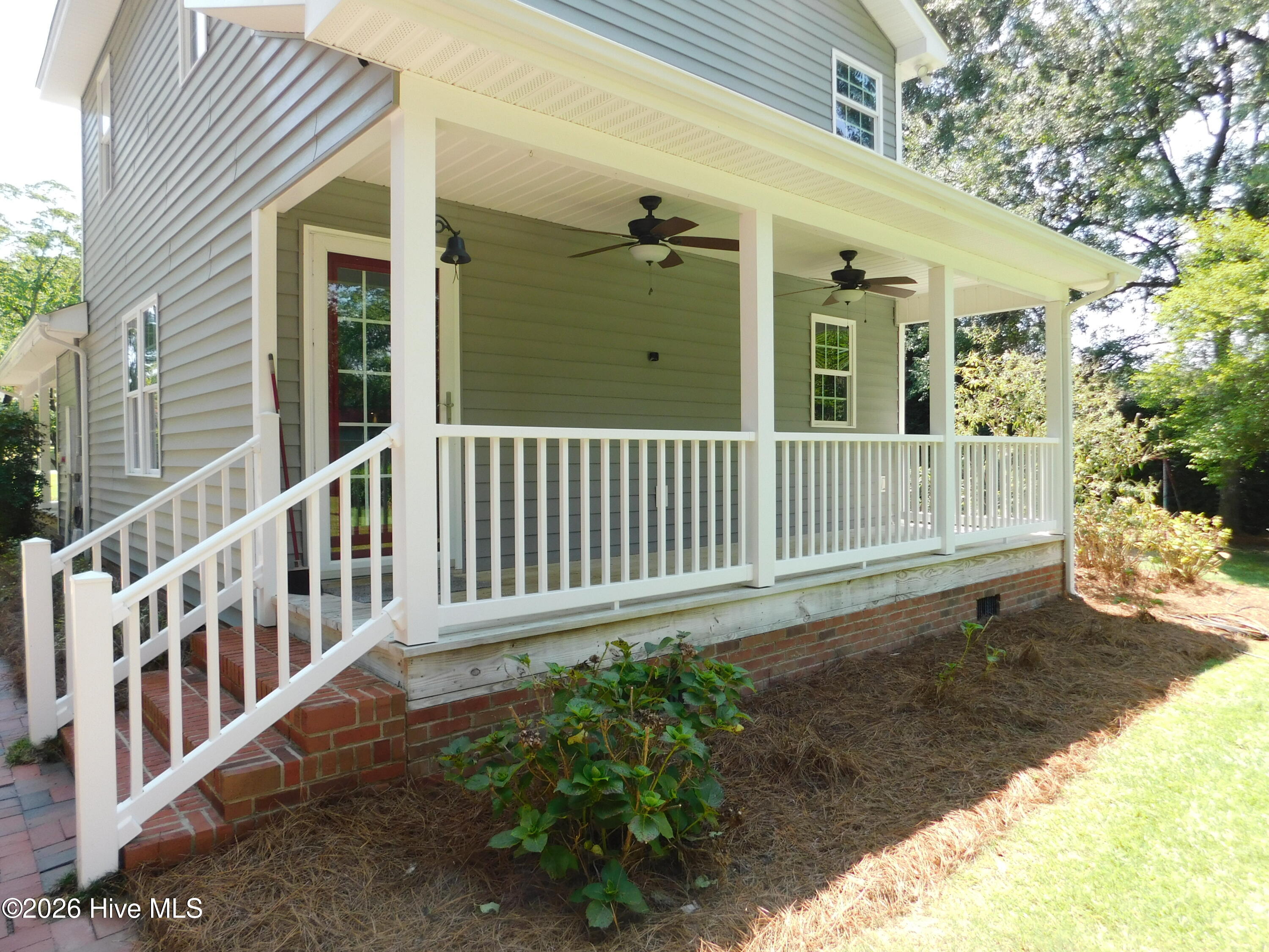 main property photo 39