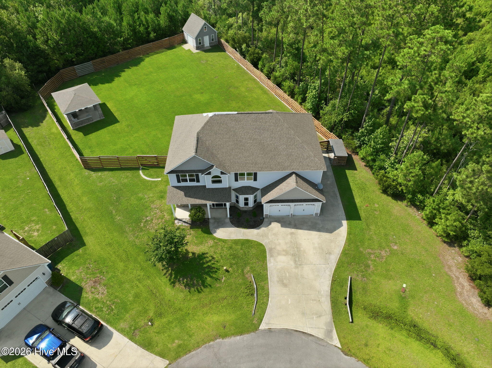 main property photo 1