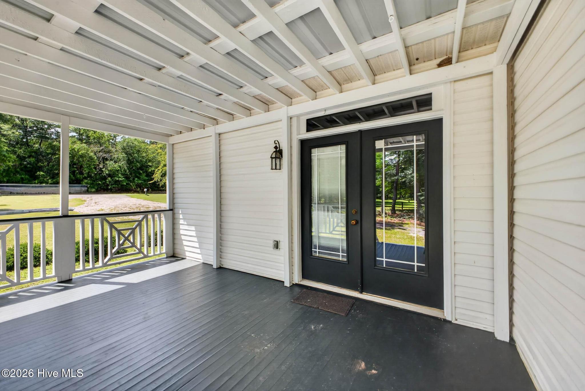 main property photo 16