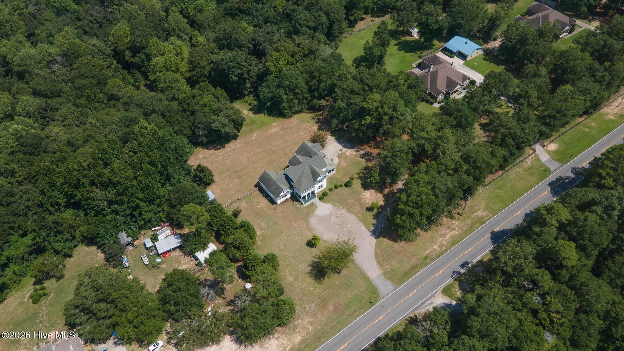 main property photo 2